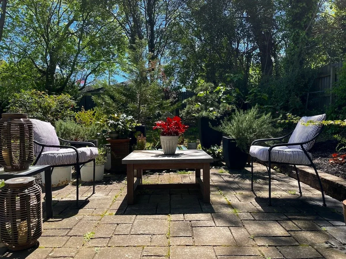 Downtown Pied-a-Terre Patio1.jpg