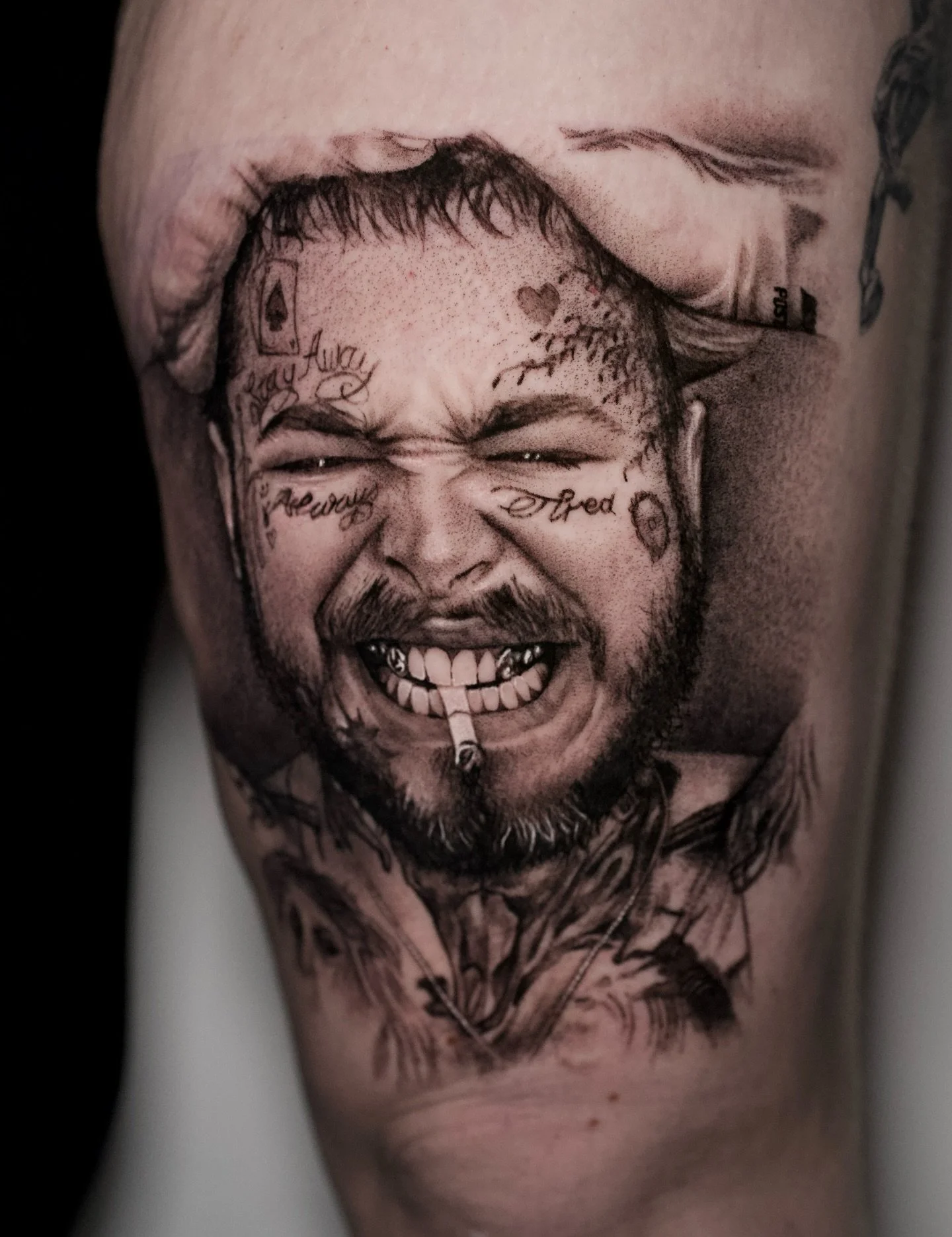 @postmalone today for Jade 🤍 
Books are open for June in Sunshine Coast 🌞 
Dm to discuss ideas 

.
.
.
Done using @pantheraink 
#sunshinecoast #queensland #sunshinecoasttattoo #tattoo #postmalone