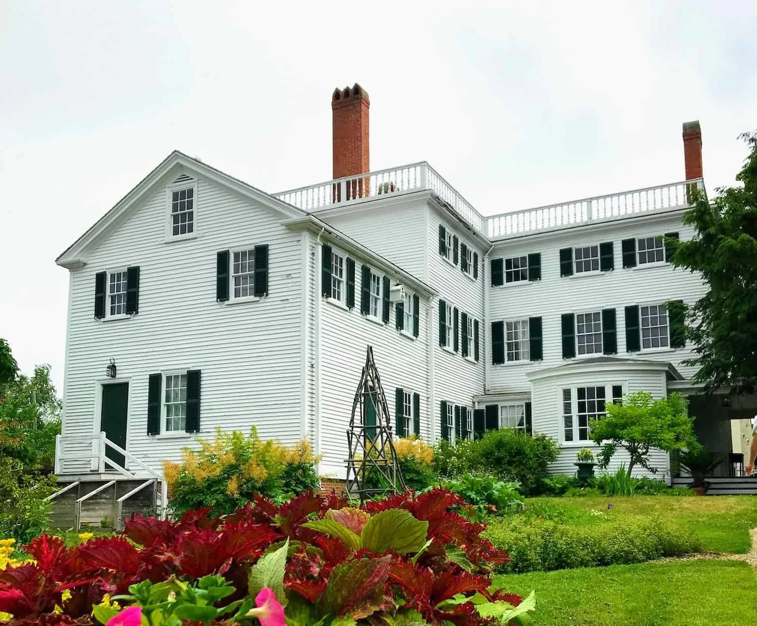 Financial Planning in Portsmouth NH Means More Than Retirement Accounts