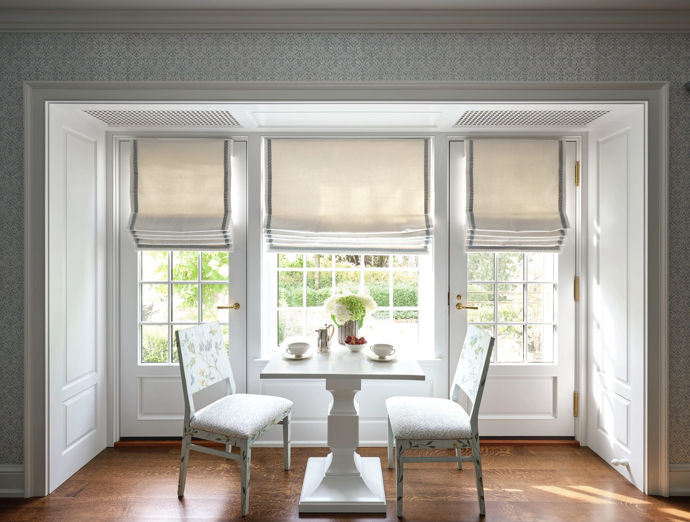 Breakfast Nook copy.png