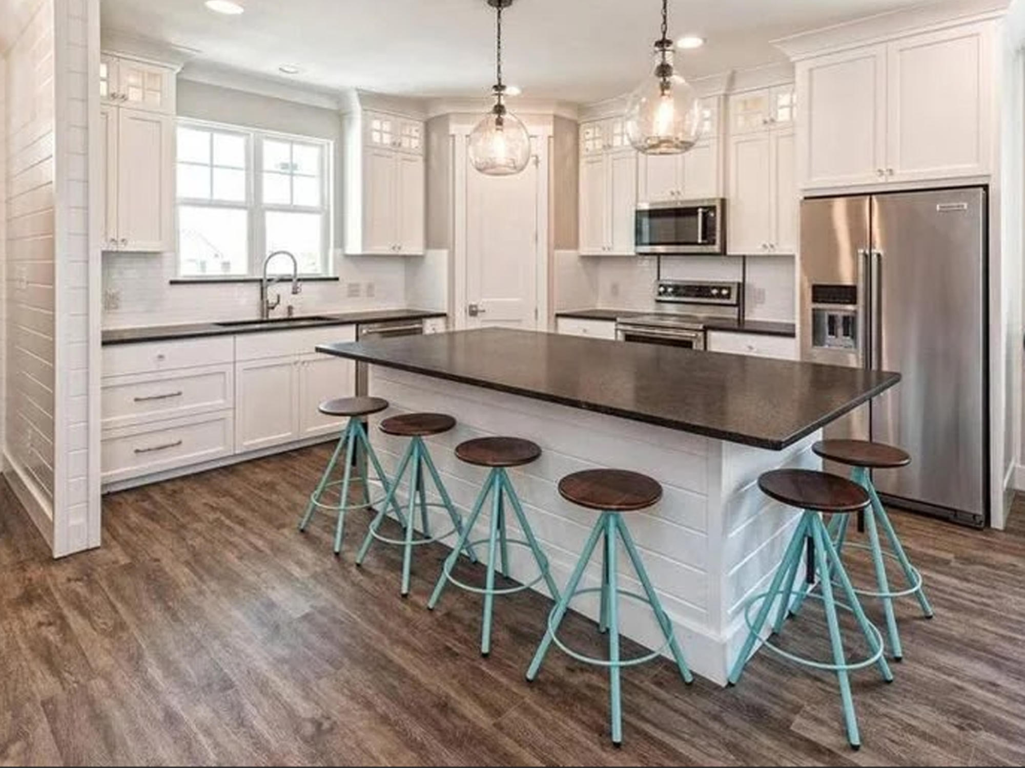 Quartz countertops and kitchen remodel in Central Texas.