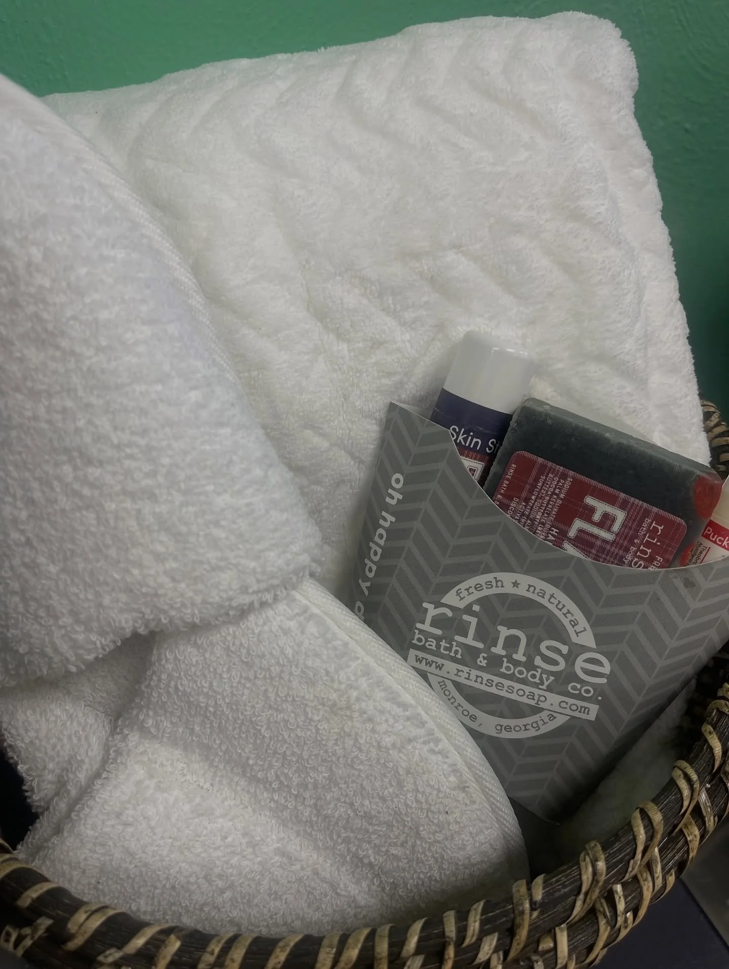 Men's Overnight Giftset - Lavender, Almond & Flannel Collection