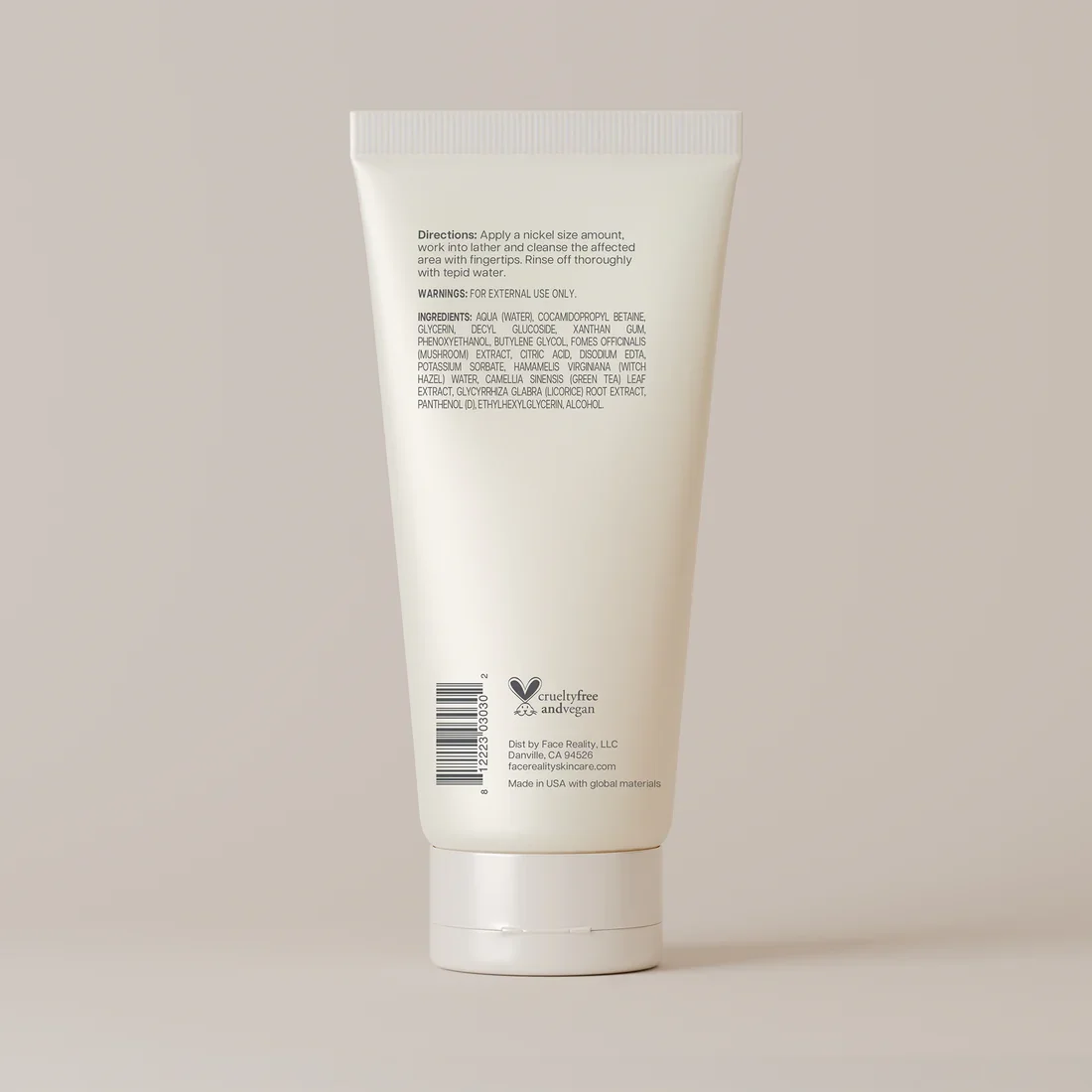 FR_2025_PDP_Cleansers_2048x2048_UGGC_Back.webp