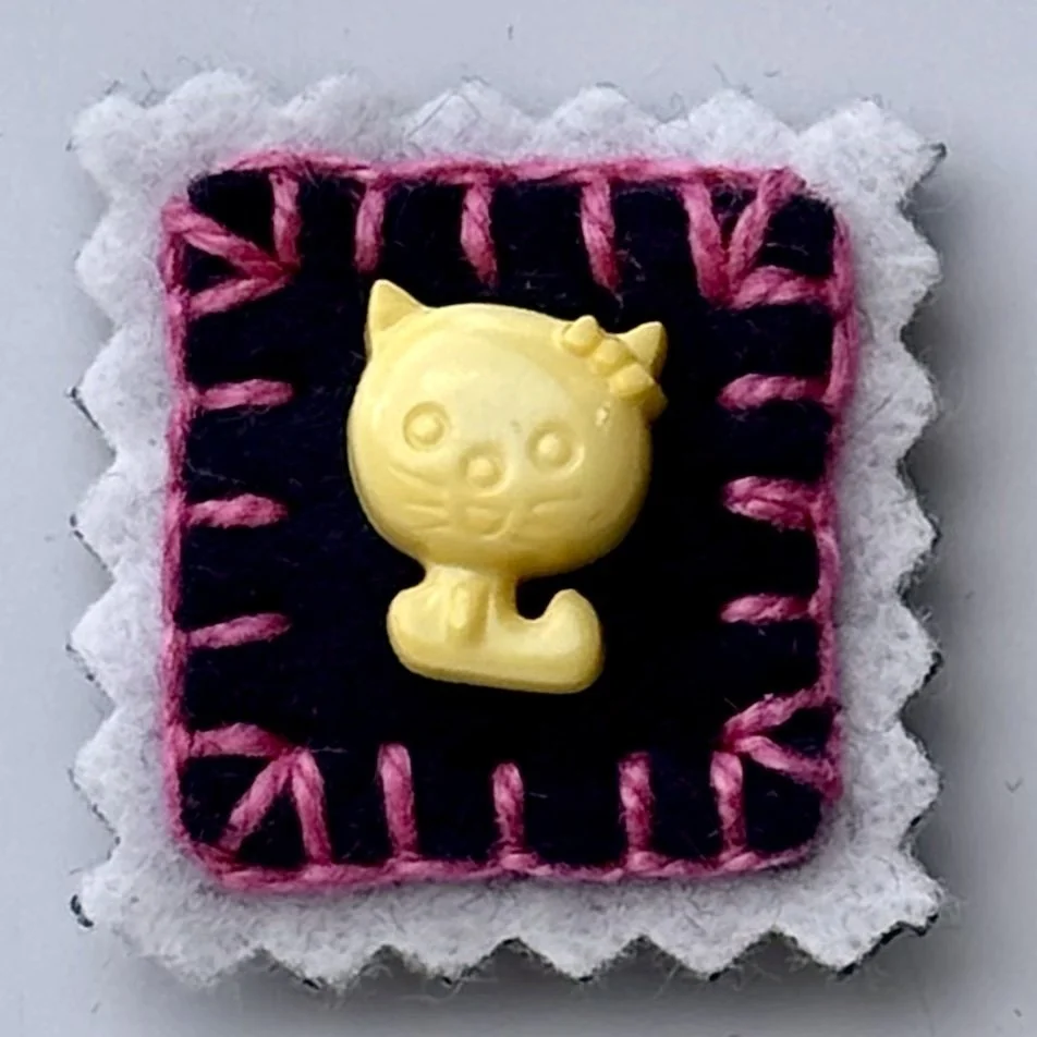 Yellow Cat Button Felt Magnet