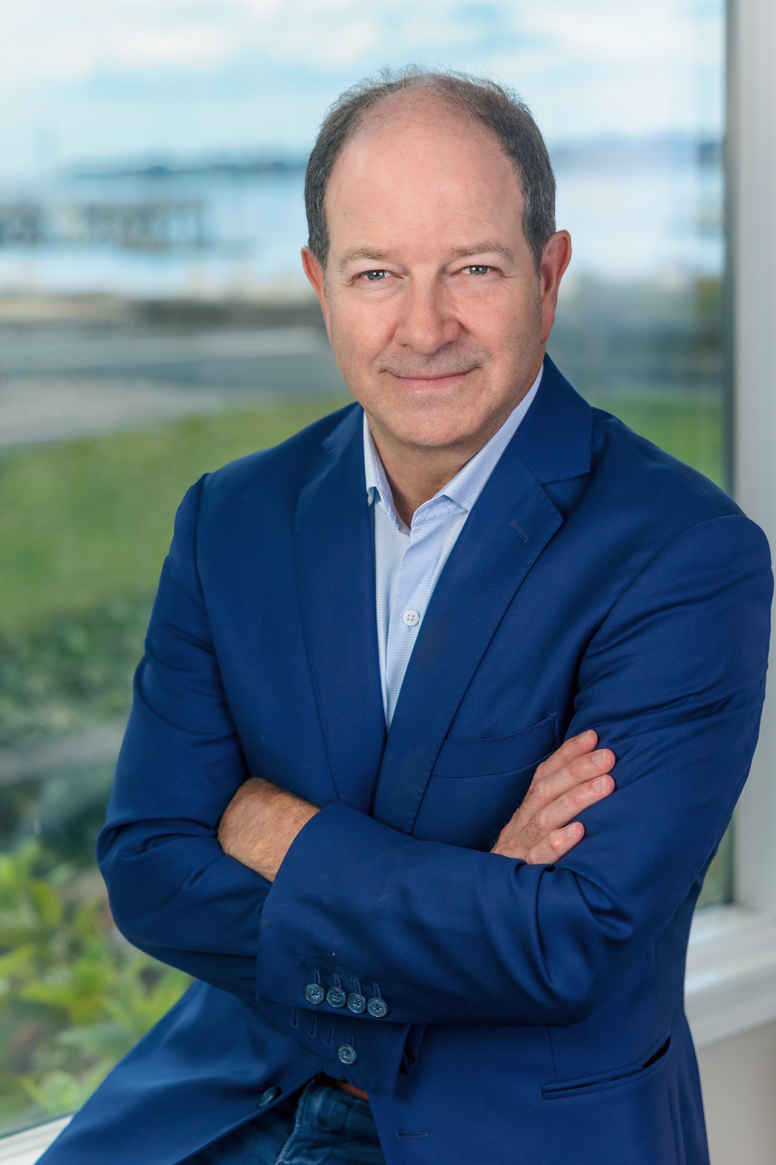 Robert FINAL SOUND-.jpg