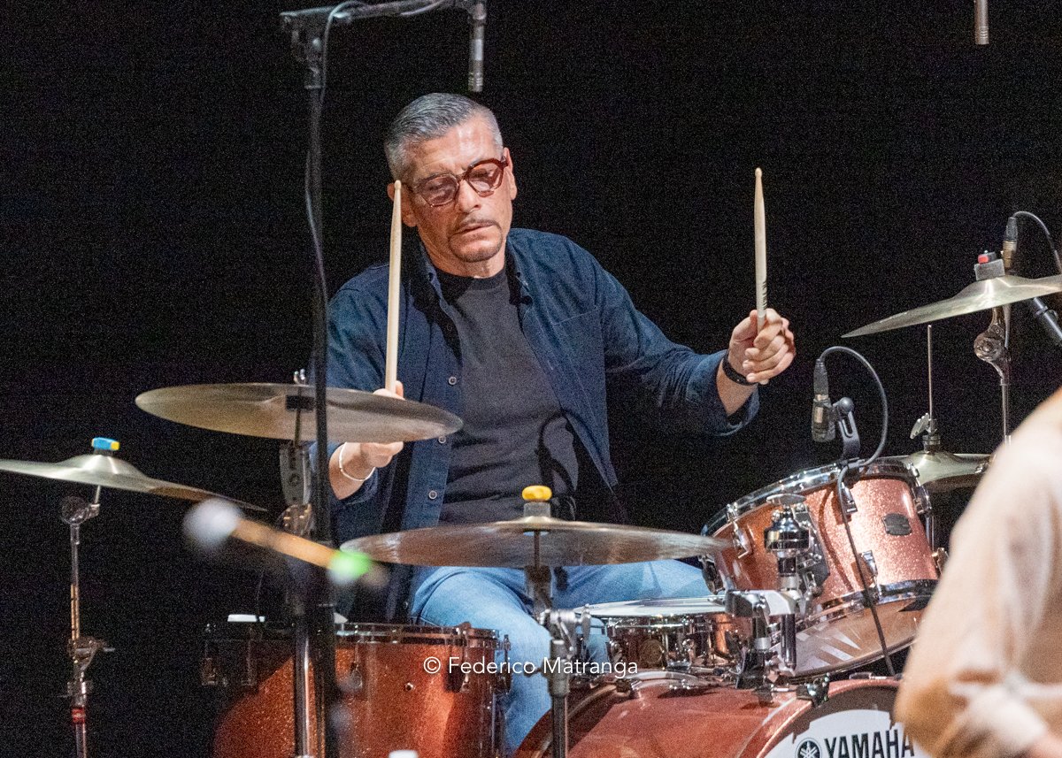 Black Tail Los Lobos Rome-3.jpg