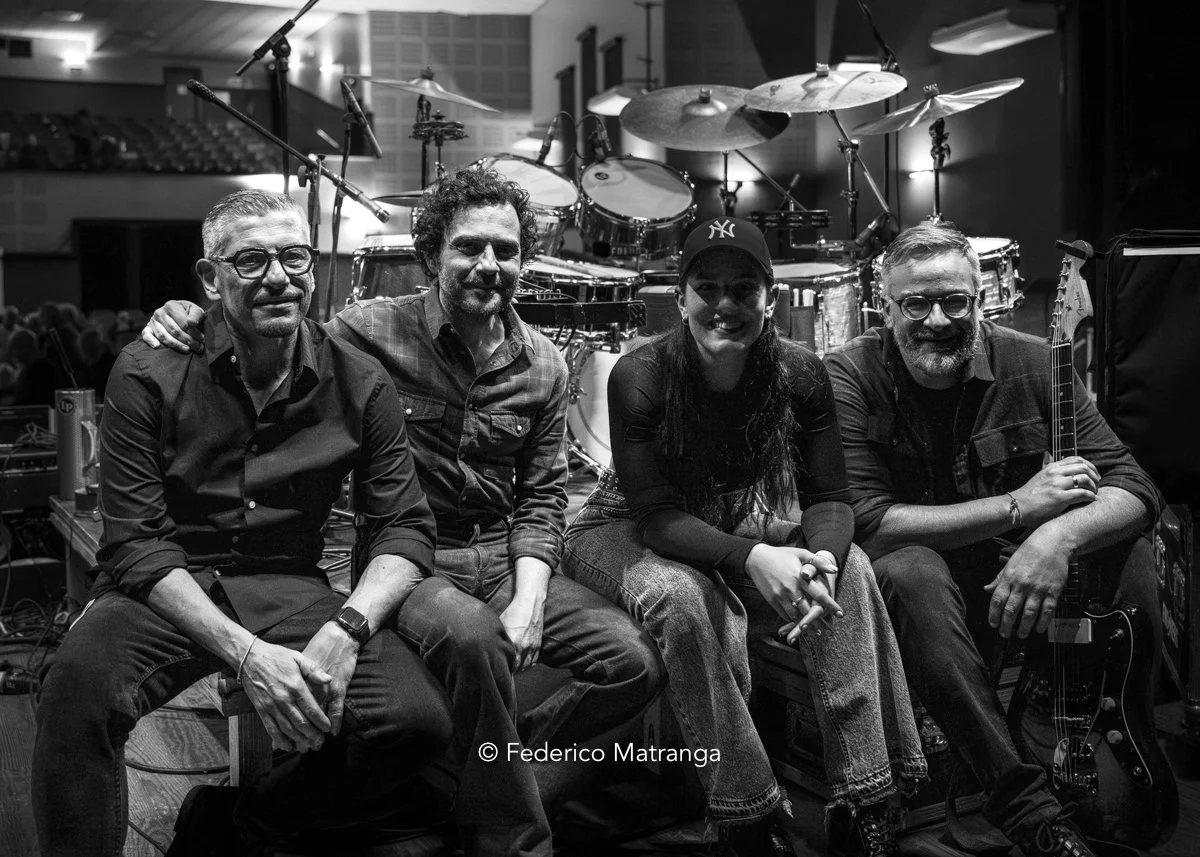 Black Tails - Los Lobos Teatro Superga - Torino.jpg