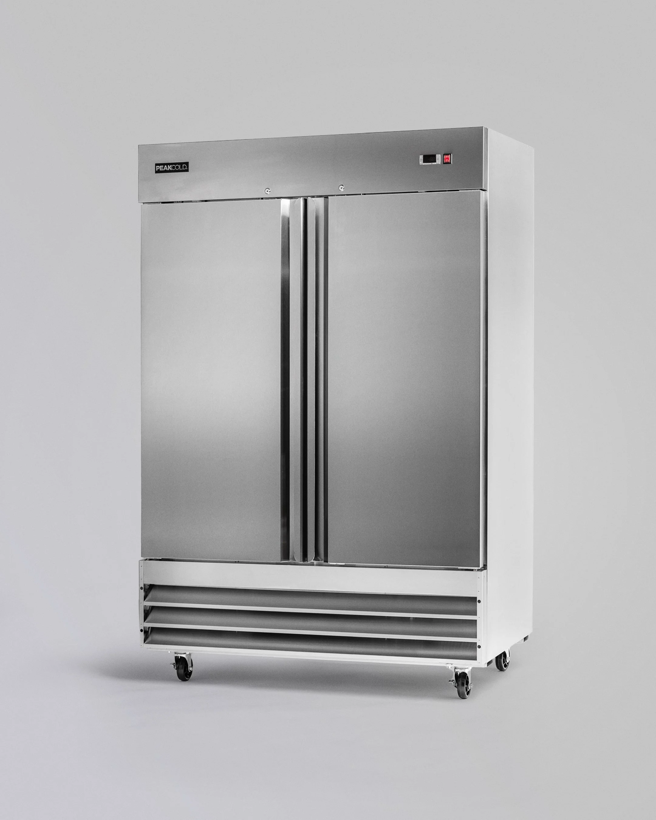 03-IronMountain-Heroes_A-IMAGE 2.jpg