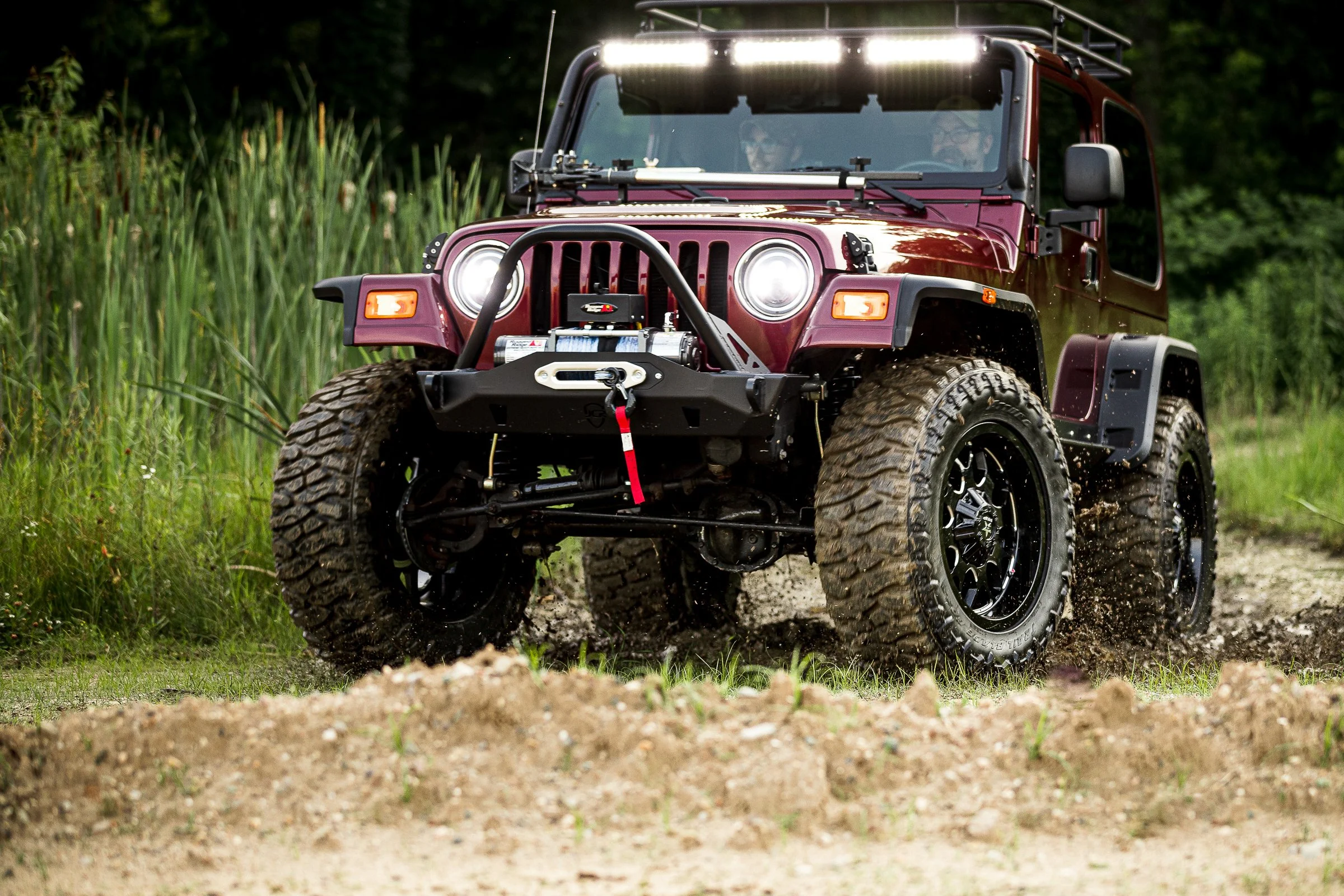 COMSTOCK-JEEP_2019-1966_HR_Website.jpg
