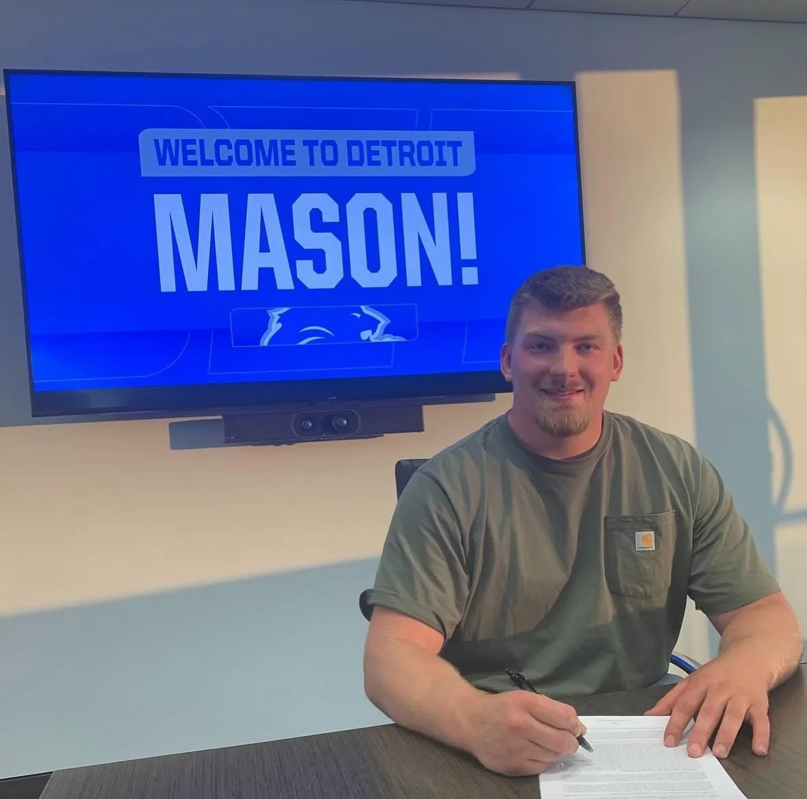 Congratulations to our guy Mason Miller on signing with the Detroit Lions!!