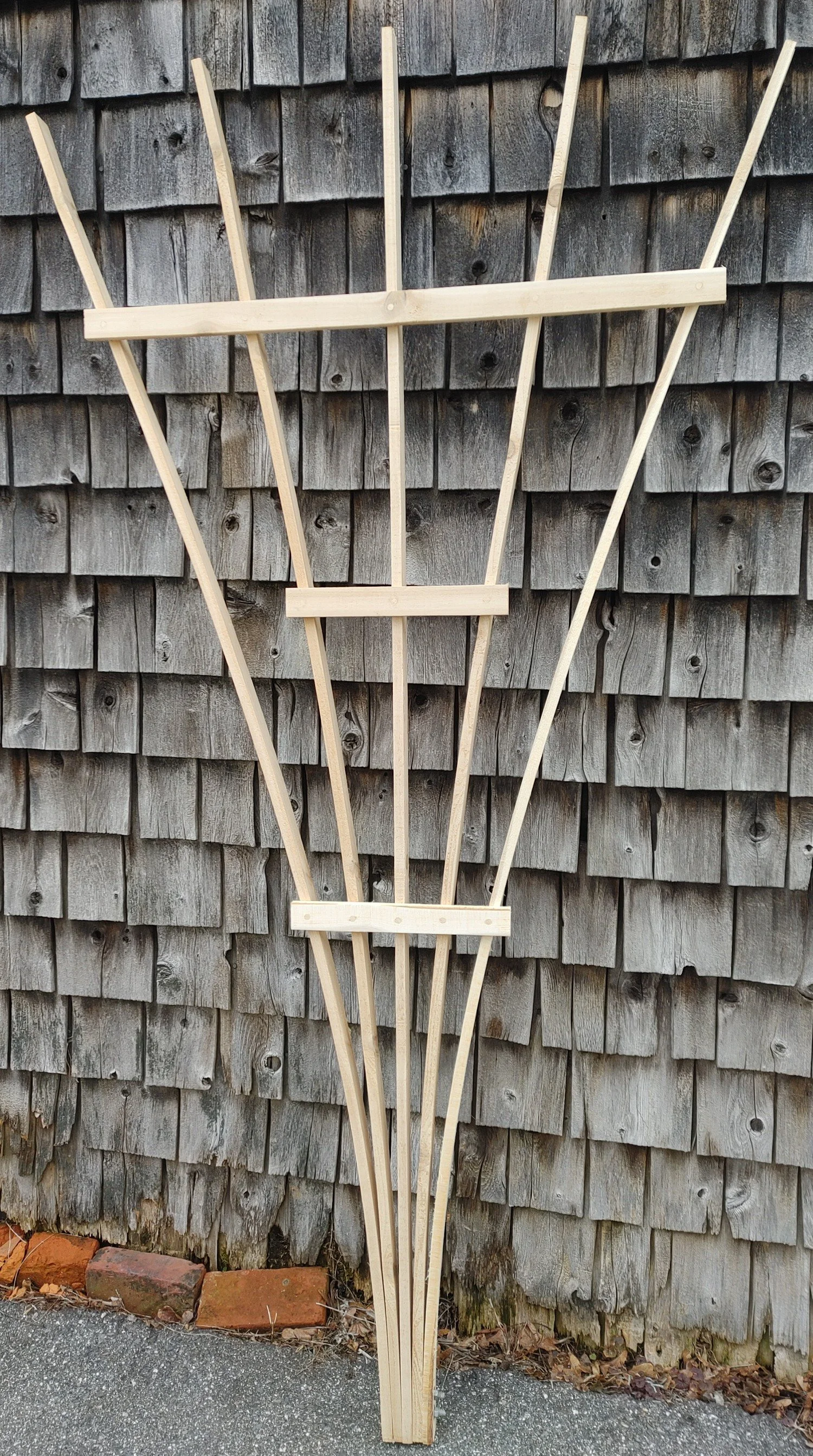 Cedar Fan Trellises — Graying Wolf Woodworks - Discover Maine Made Wood ...