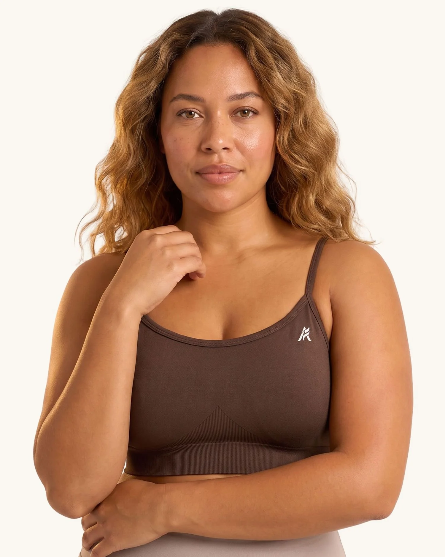 aestheticfit-aero-cross-bra-brown-01.jpg