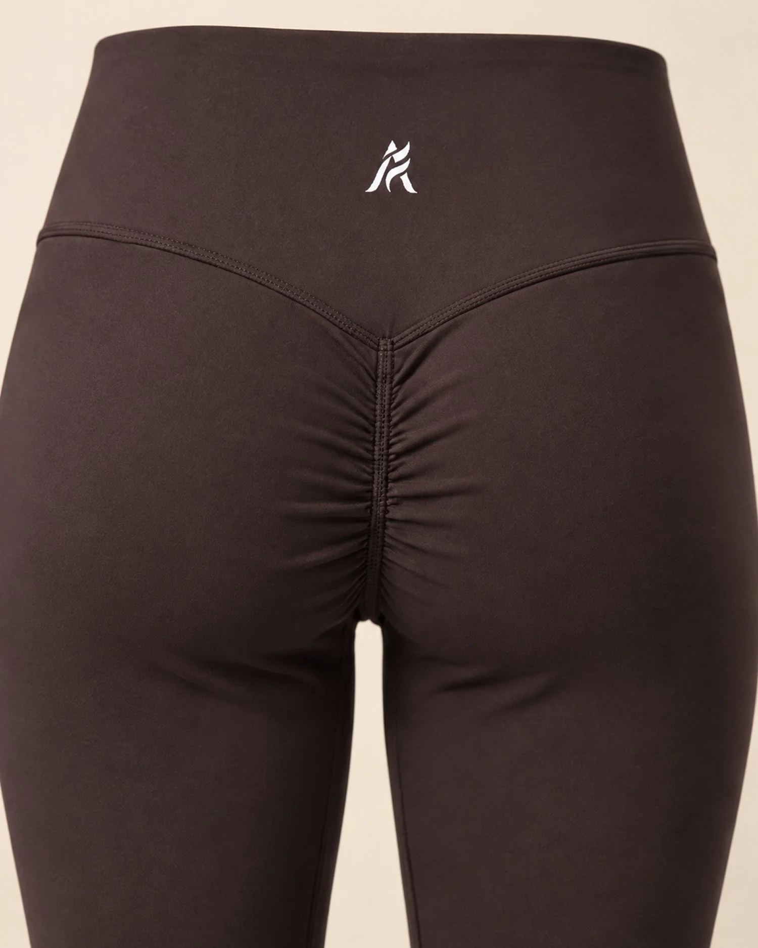 aestheticfit-contour-legging-brown-03.jpg