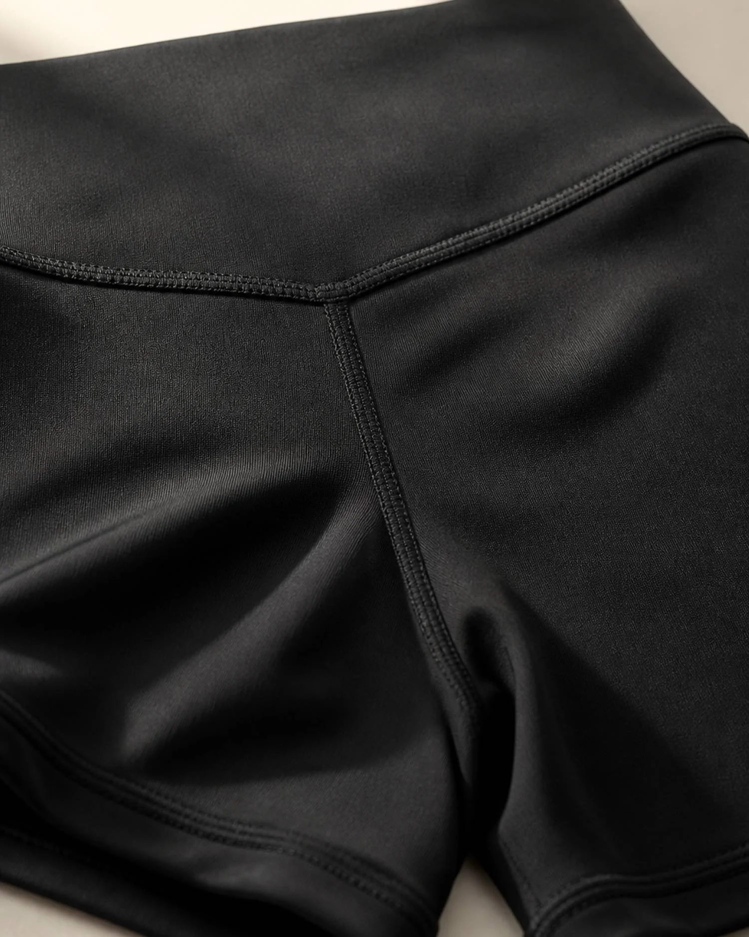 aestheticfit-motion-shorts-black-08.jpg