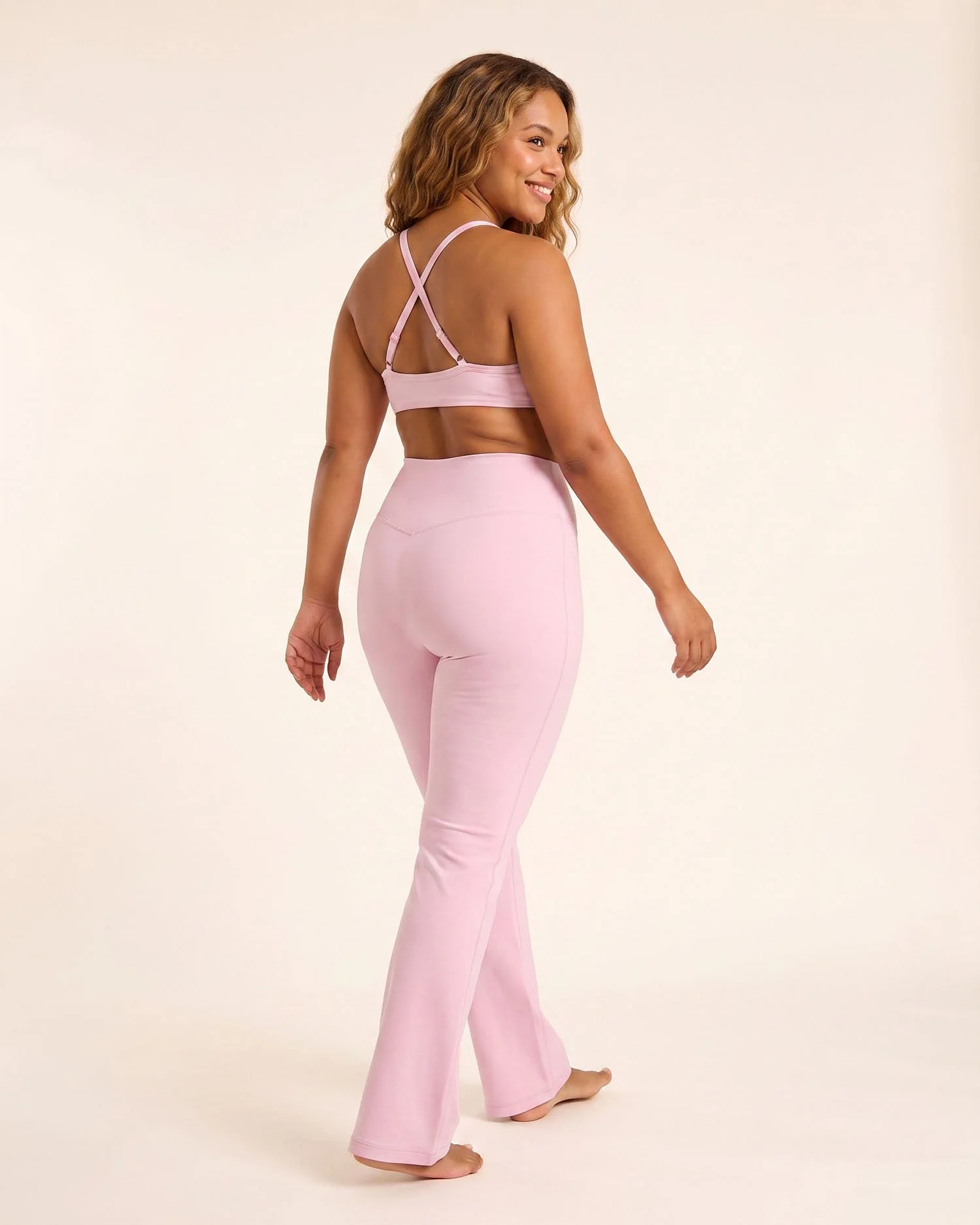 aestheticfit-flare-sculpt-bra-soft-rose-04.jpg