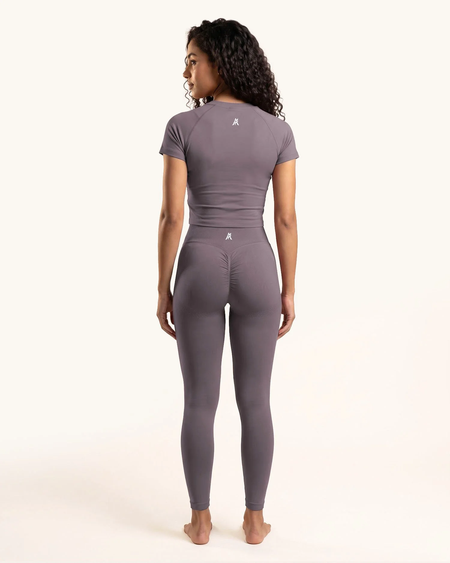 aestheticfit-form-sculpt-tee-mauve-04.jpg