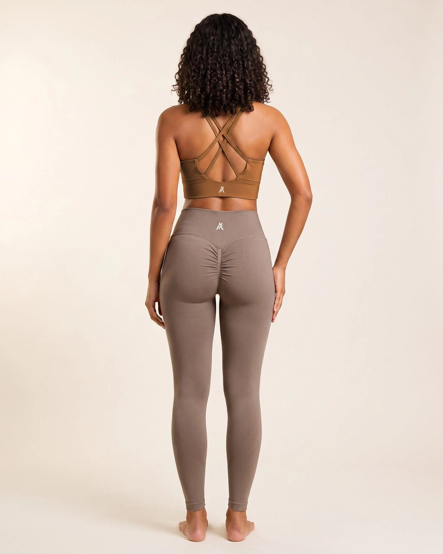 aestheticfit-crossform-bra-mocha-03.jpg