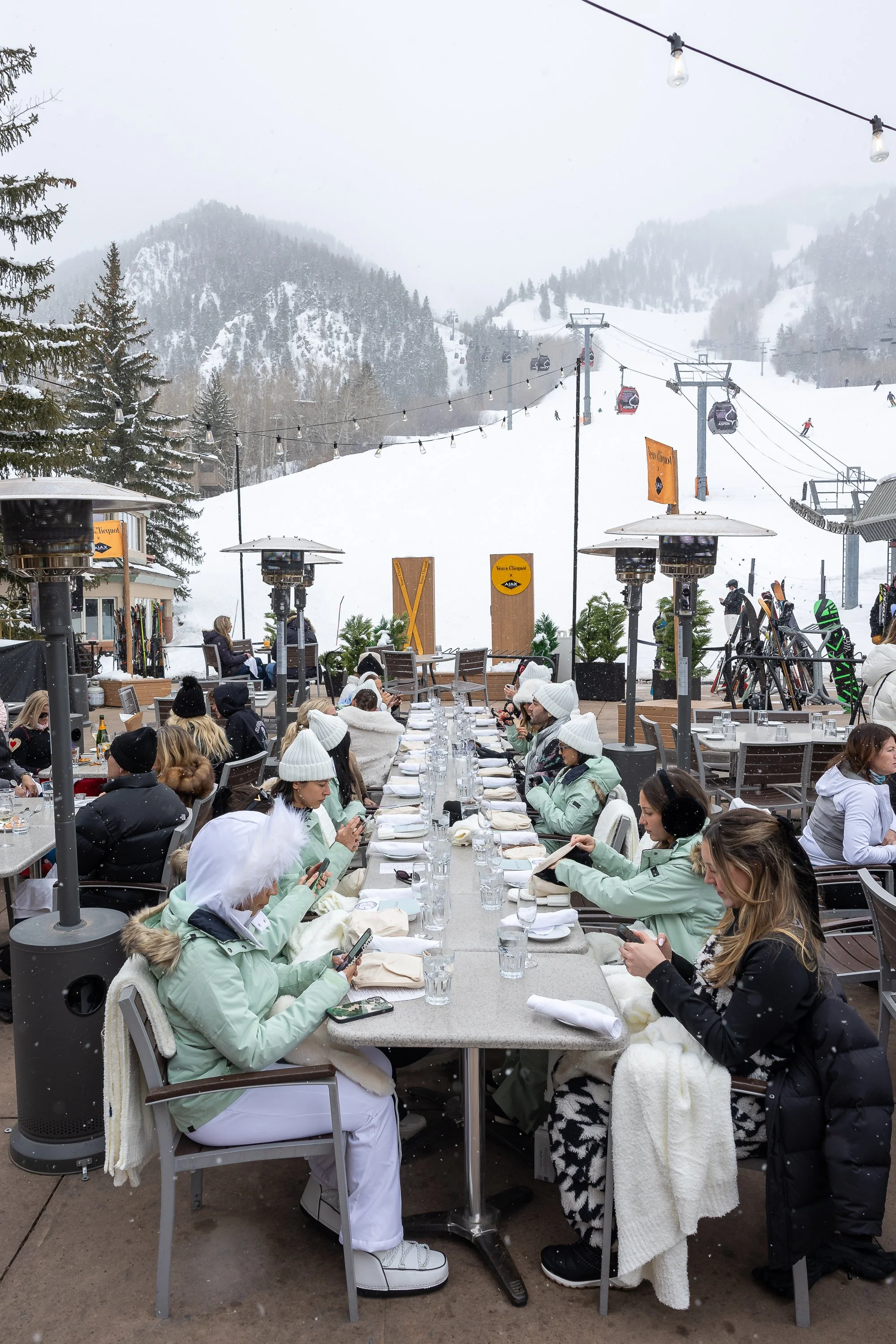 KristinEssHairAjaxTavern-1.jpg