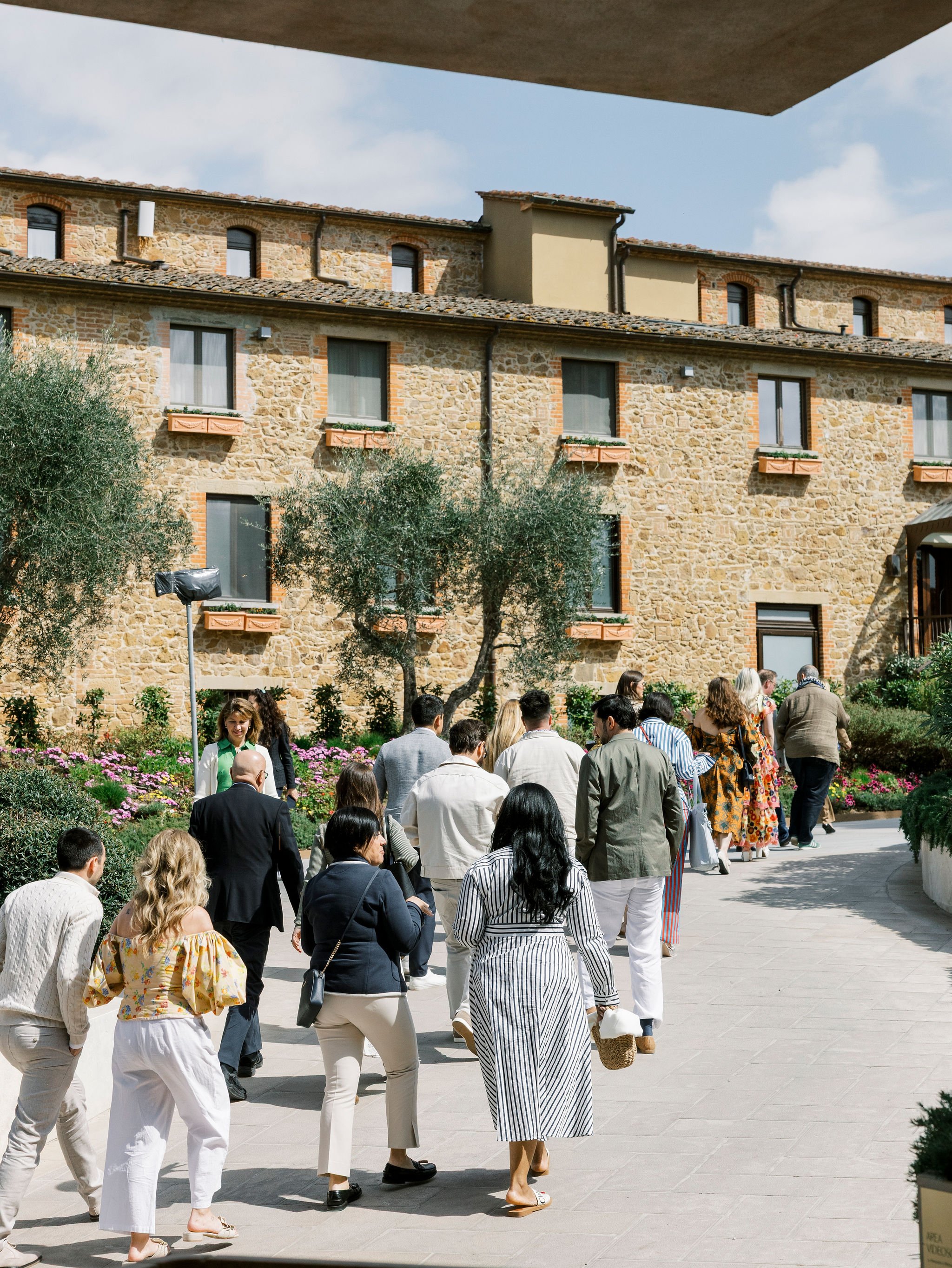 RyannLindsey_Engage25Tuscany_FirstTimersSession-78.jpg