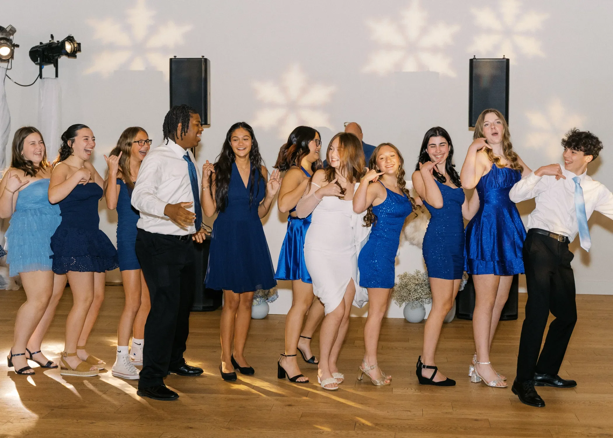 Sparkling Winter accents for unforgettable celebration design.WEBP