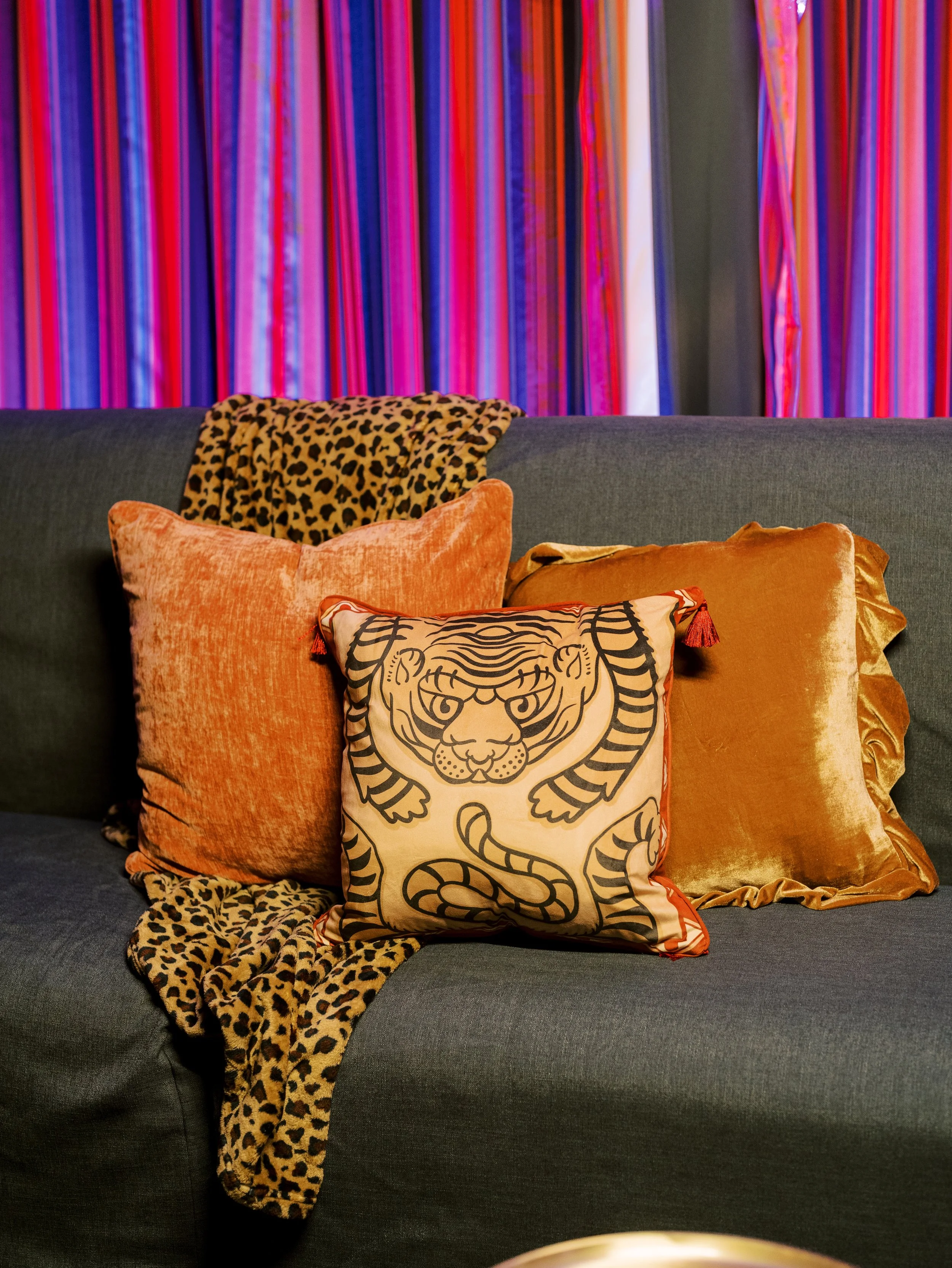 Gala+Lounge+Inspo.jpg