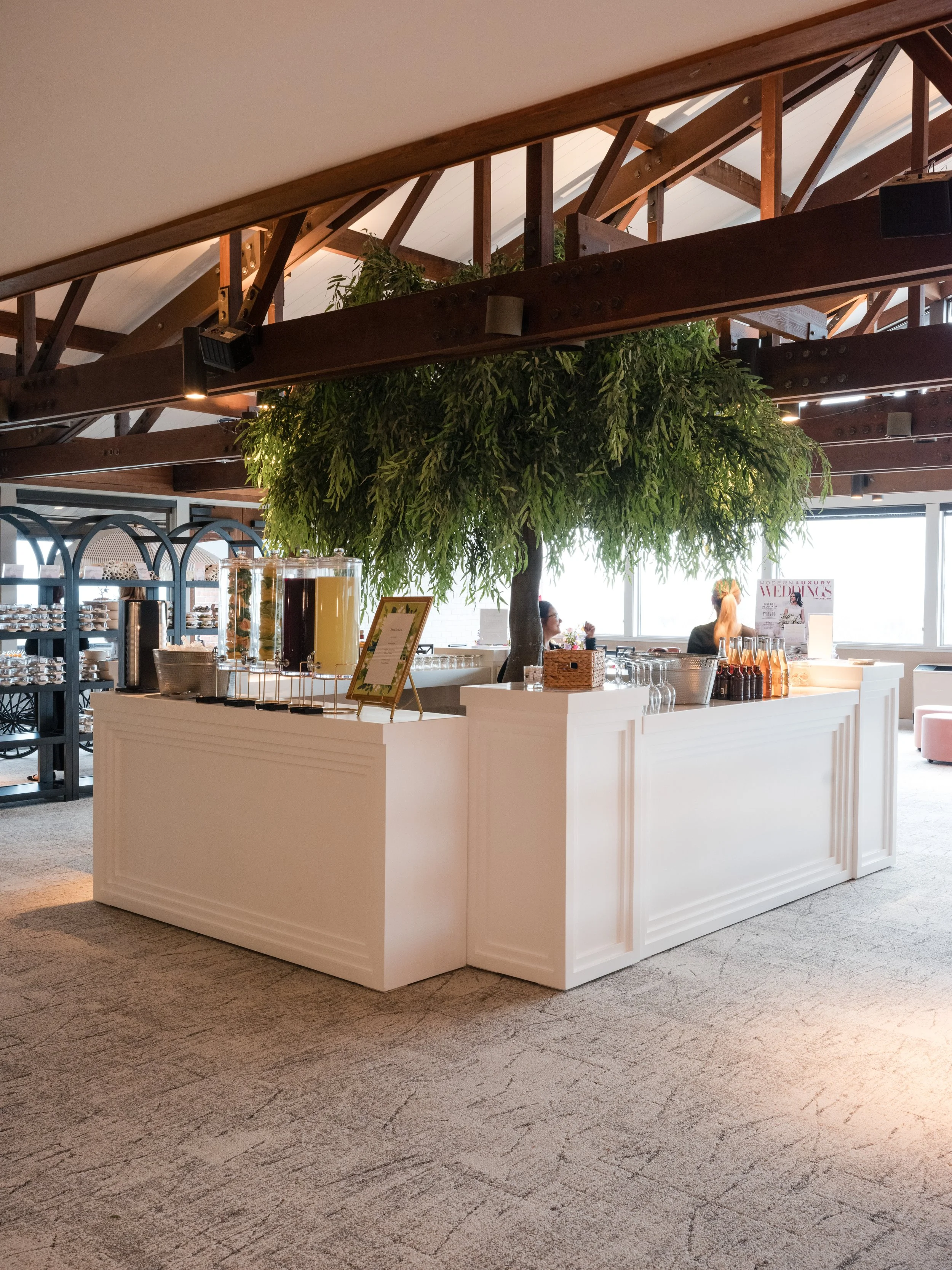 Lavish Haus Corporate Design.jpg