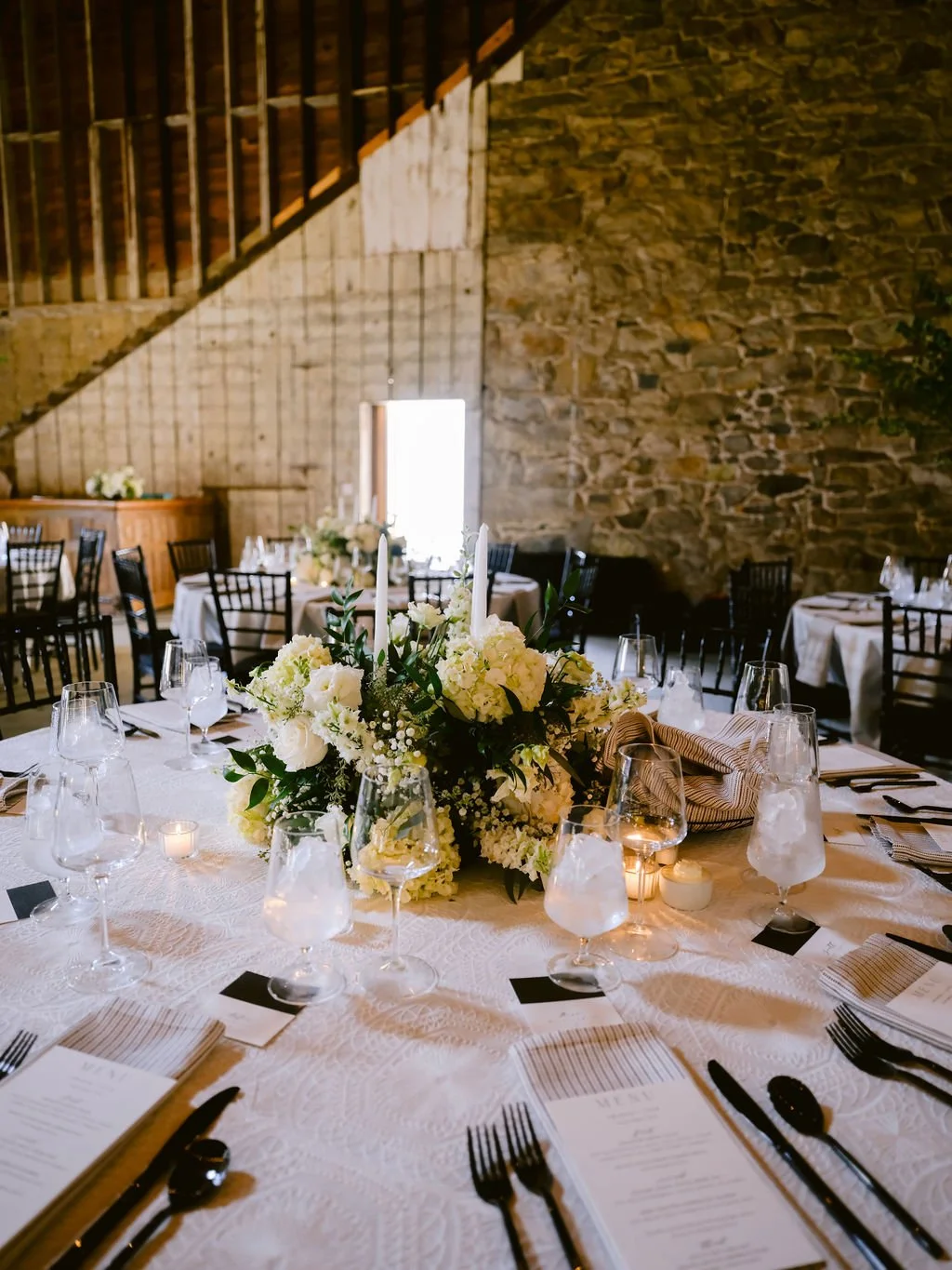 Low Centerpieces with White Linens.jpg