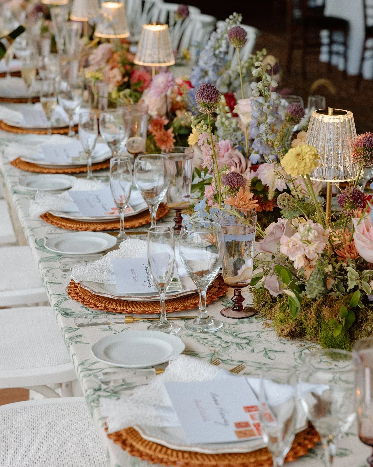 Luxe Tabelscape Details with Lamps and Florals.jpg
