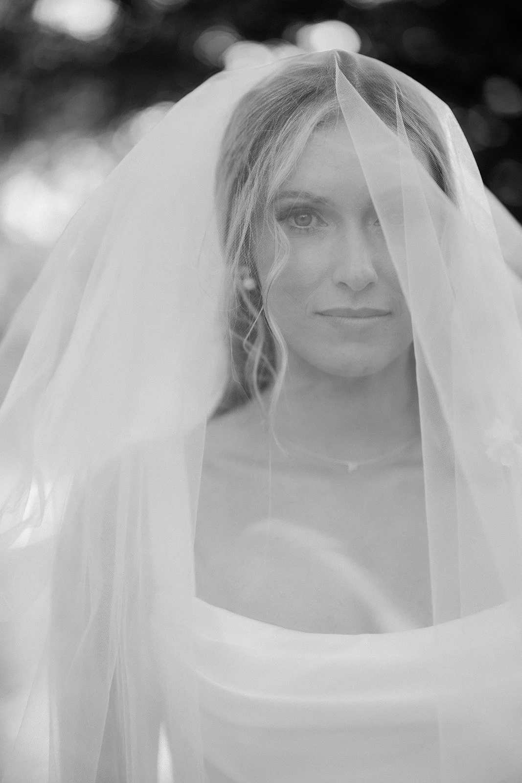 Bridal Look with B&W.JPG