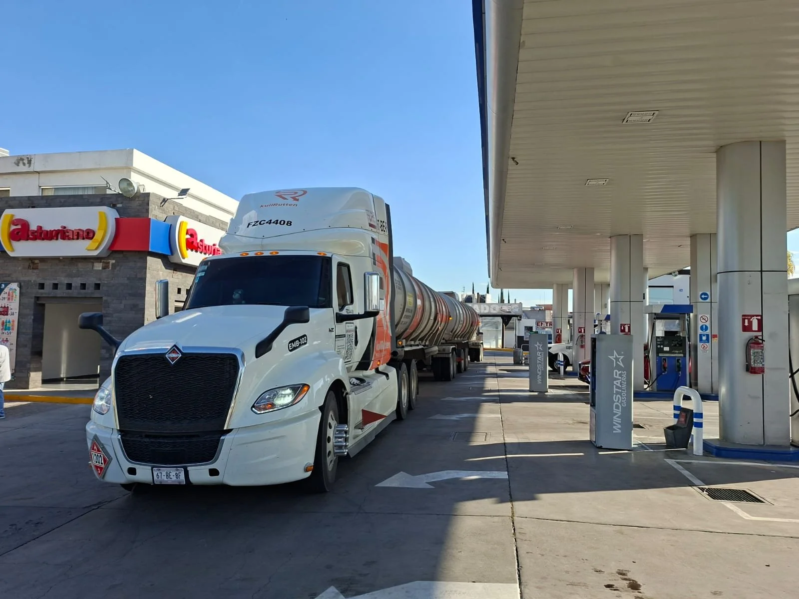 WhatsApp Image 2025-12-15 at 11.37.21 AM.jpeg