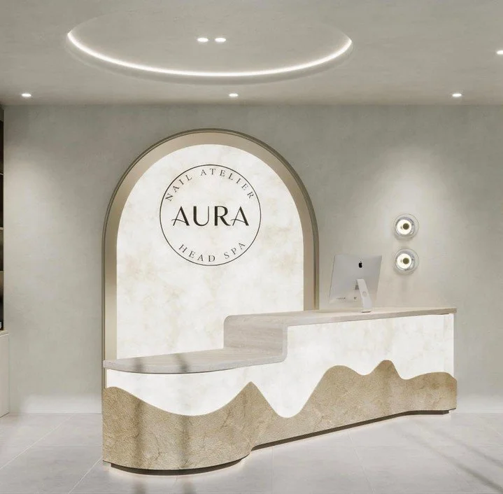 A space designed with your relaxation in mind.

From botanical cocktails to nail care and head spa rituals, every detail is here to help you slow down.🤍