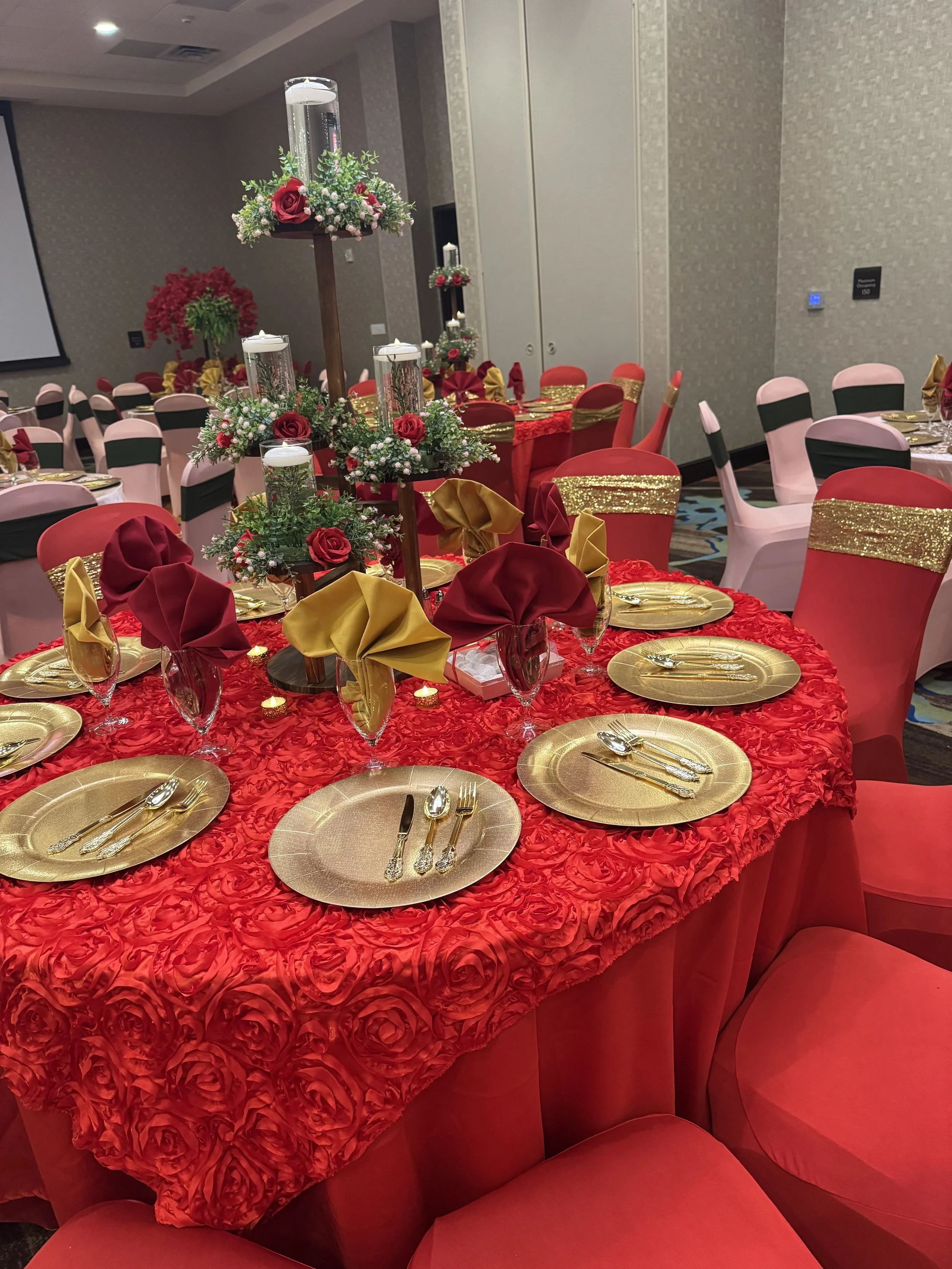 Red Dressed table