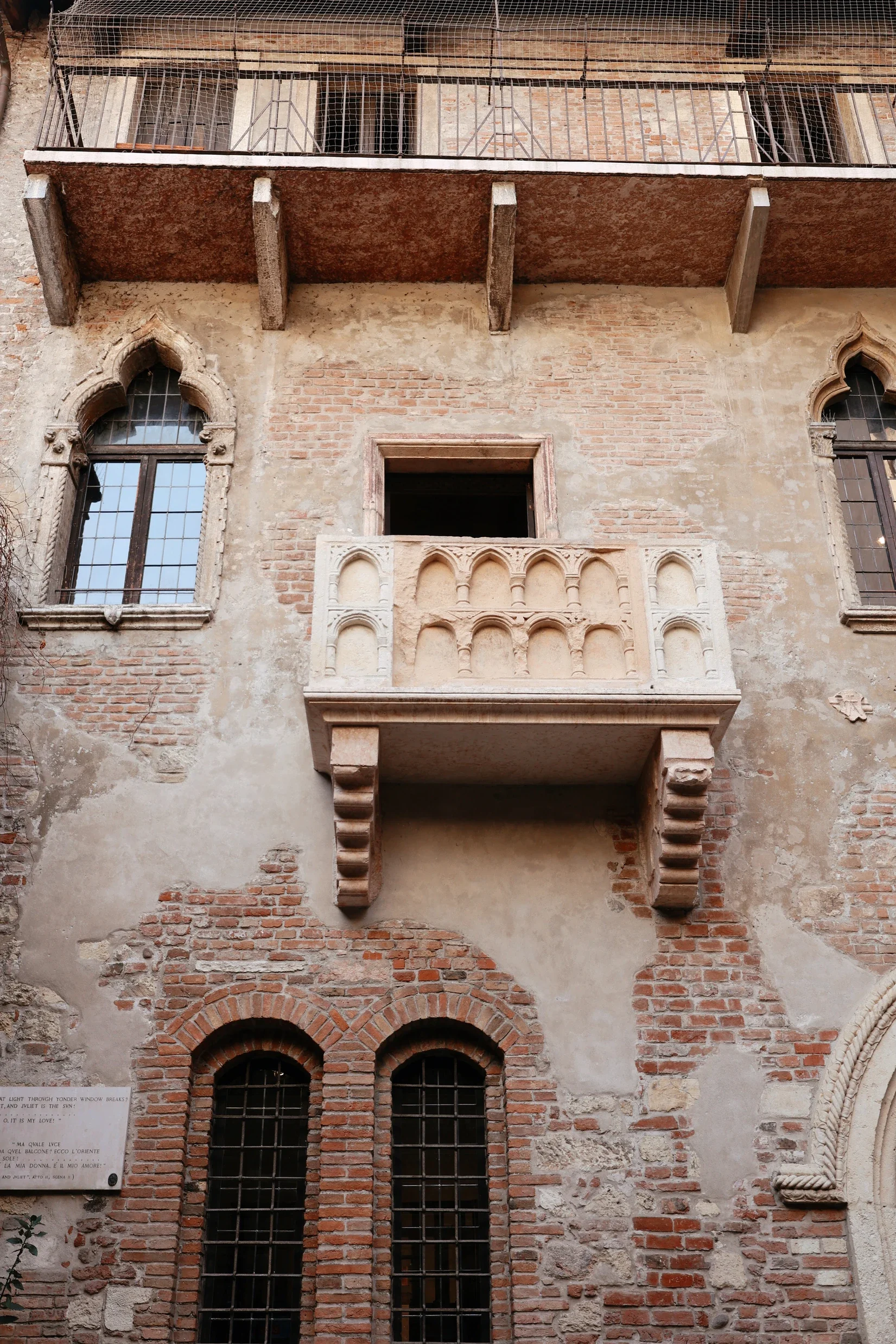 The Ultimate Travel Guide to Verona, Italy