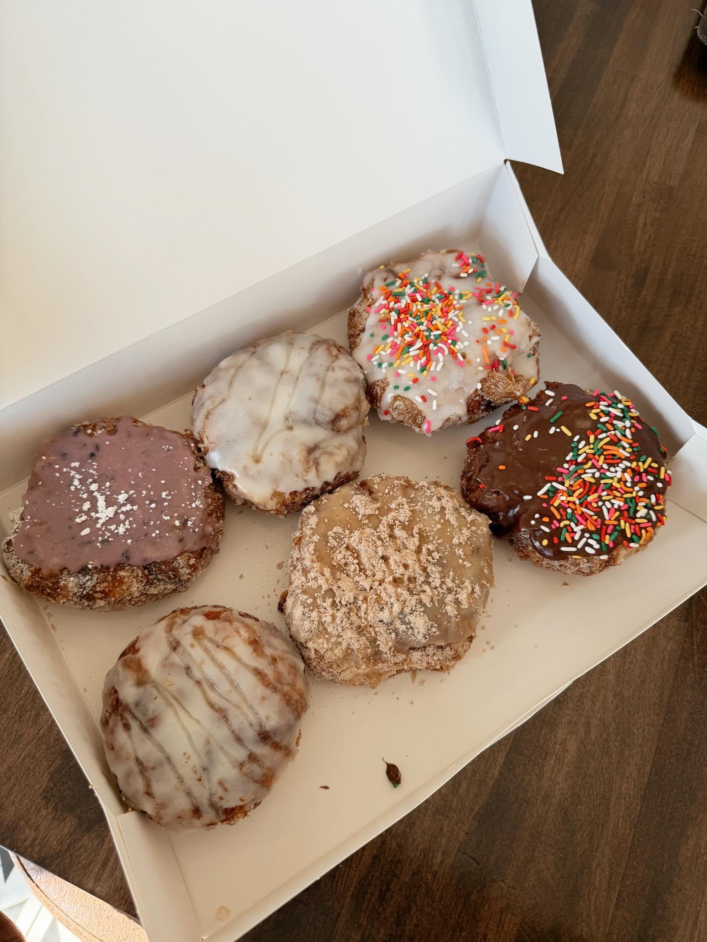 Parlor Doughnuts has great coffee, unreal doughnuts (flaky, layered, and so good), and a cozy space you&rsquo;ll want to hang out in. One of those places you keep coming back to. ✨☕️🍩#portstlucie #pslfl #parlordoughnuts #pslcoffee #pslfoodie florida