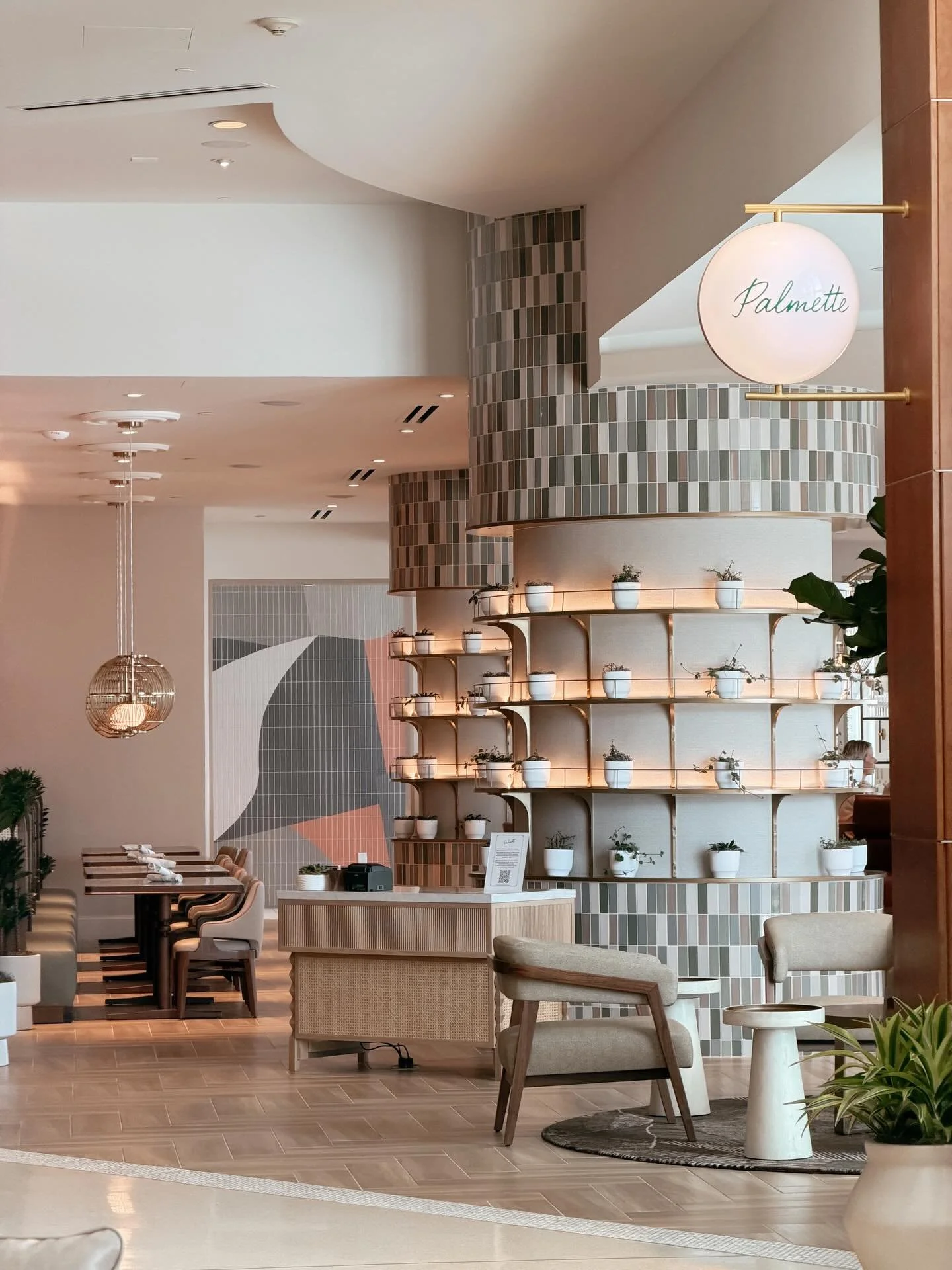 Lunch at Palmette ✨🌴 Such a cute spot and the food was so good. #travelandbrew #tampafoodie #palmettetampa #tampaeats #foodiefinds