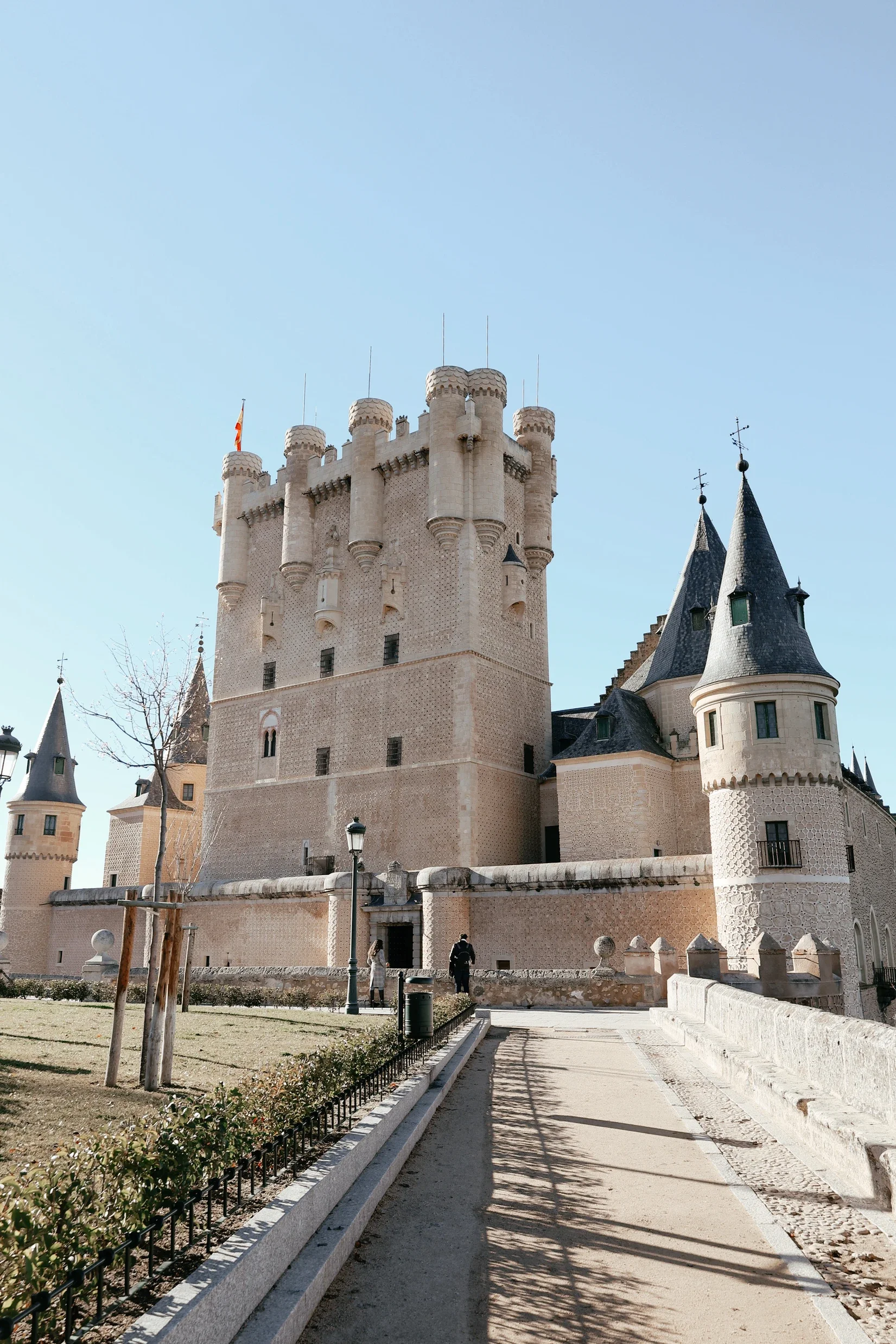 The Ultimate Travel Guide to Segovia, Spain