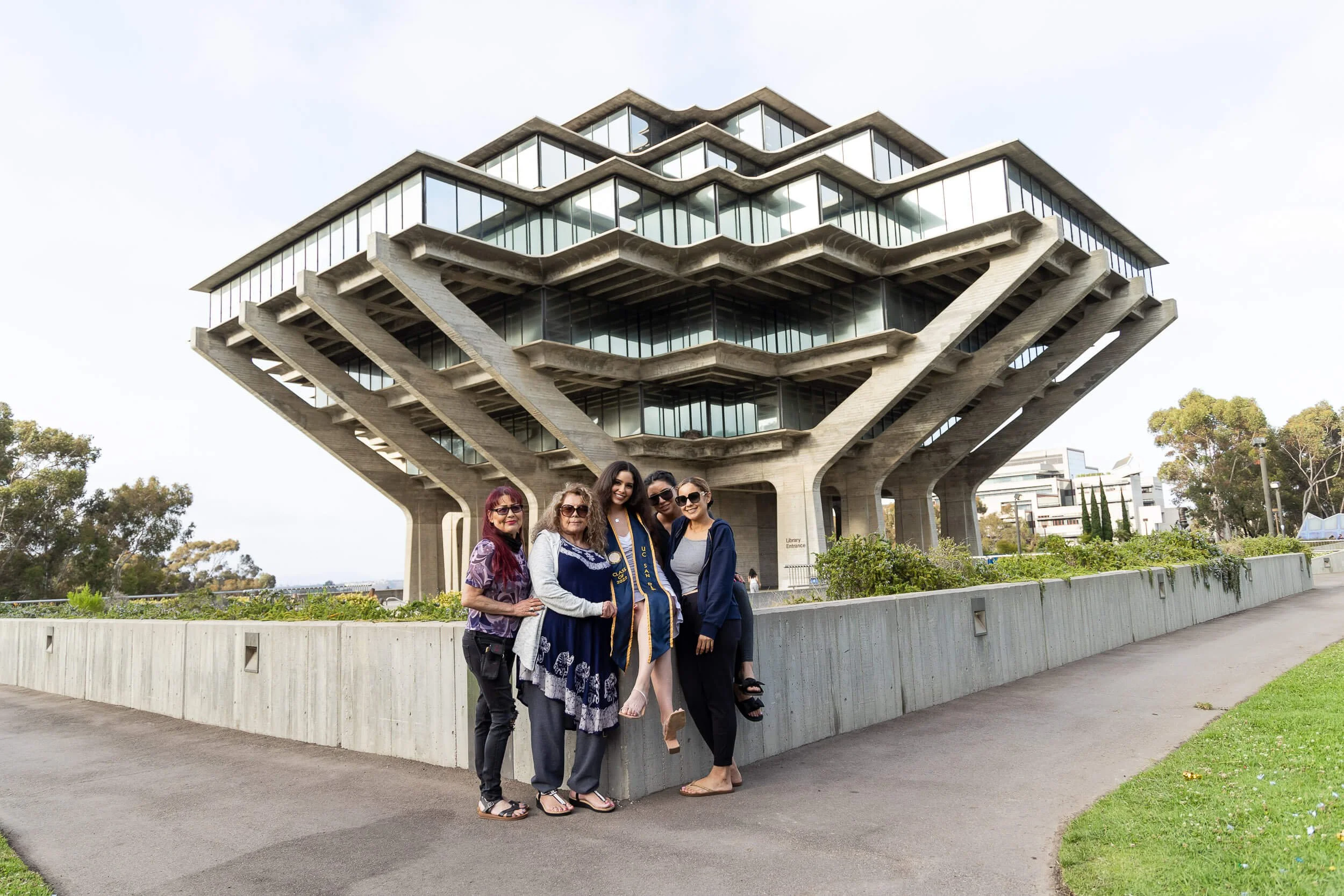UCSD Graduation Photo Session-21.jpg