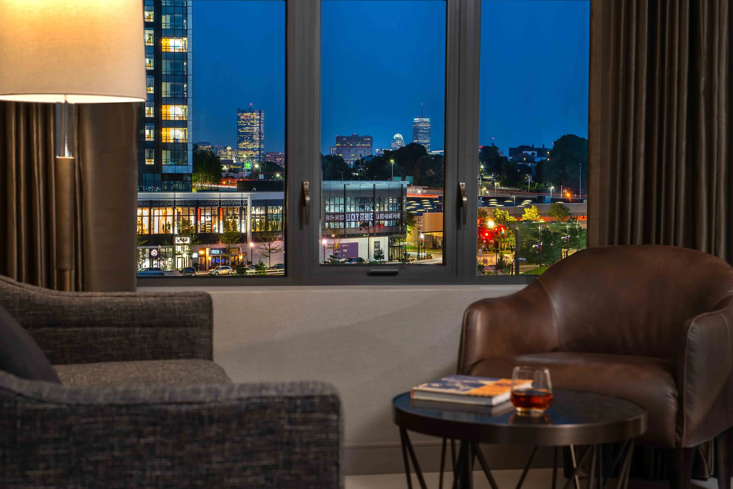 Rooms Cityview Detail.jpg