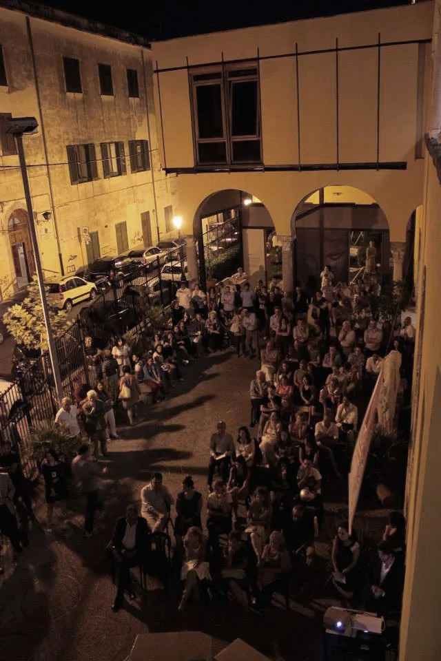 LIVING MUSEO copy.jpg