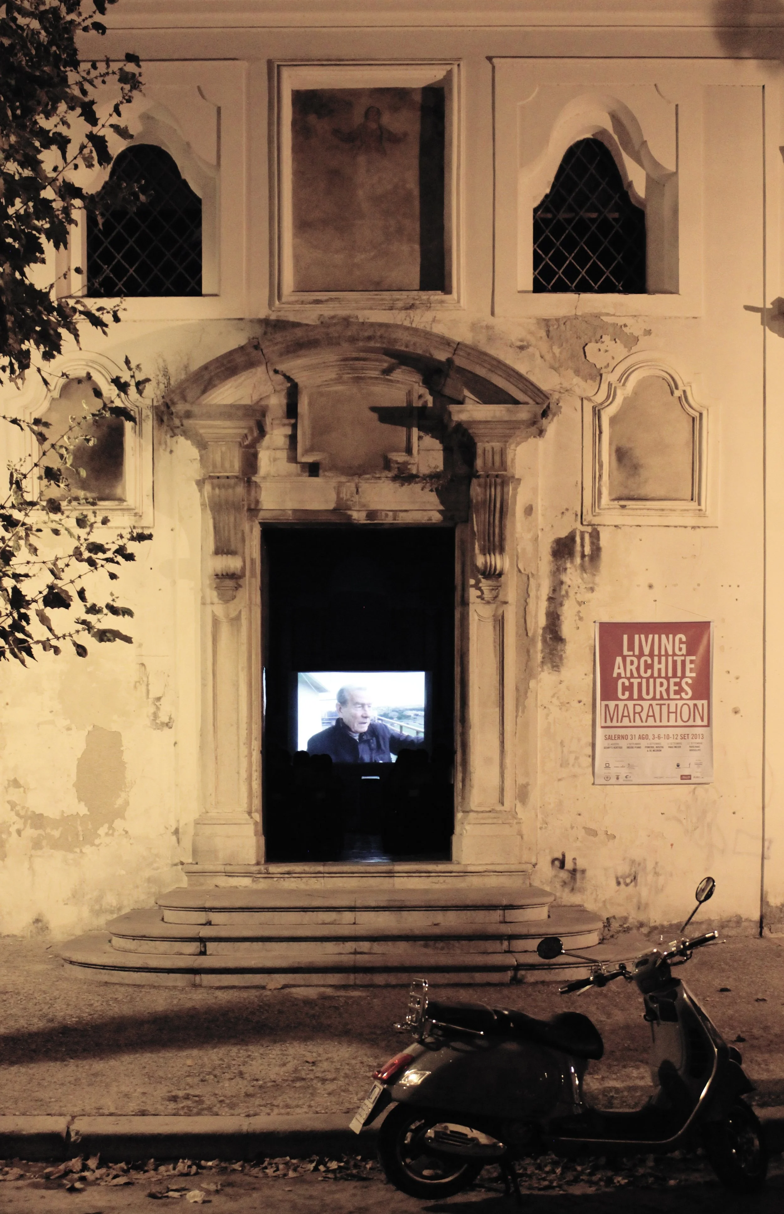 LIVING MOTORINO copia 2.jpg