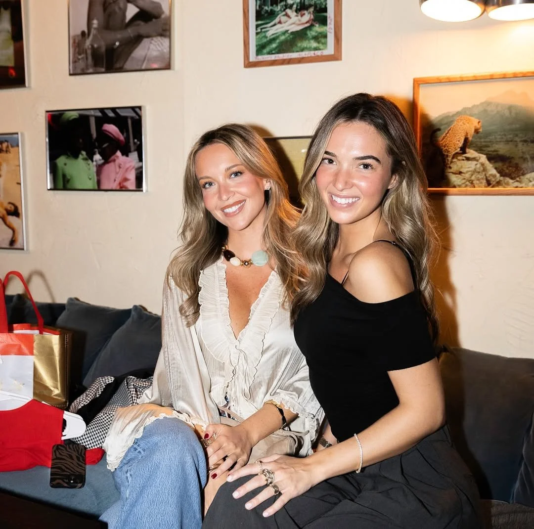 Last week we hosted our very first Sip & Swap in NYC @littlewaysnyc and it was everything we dre (13).jpg