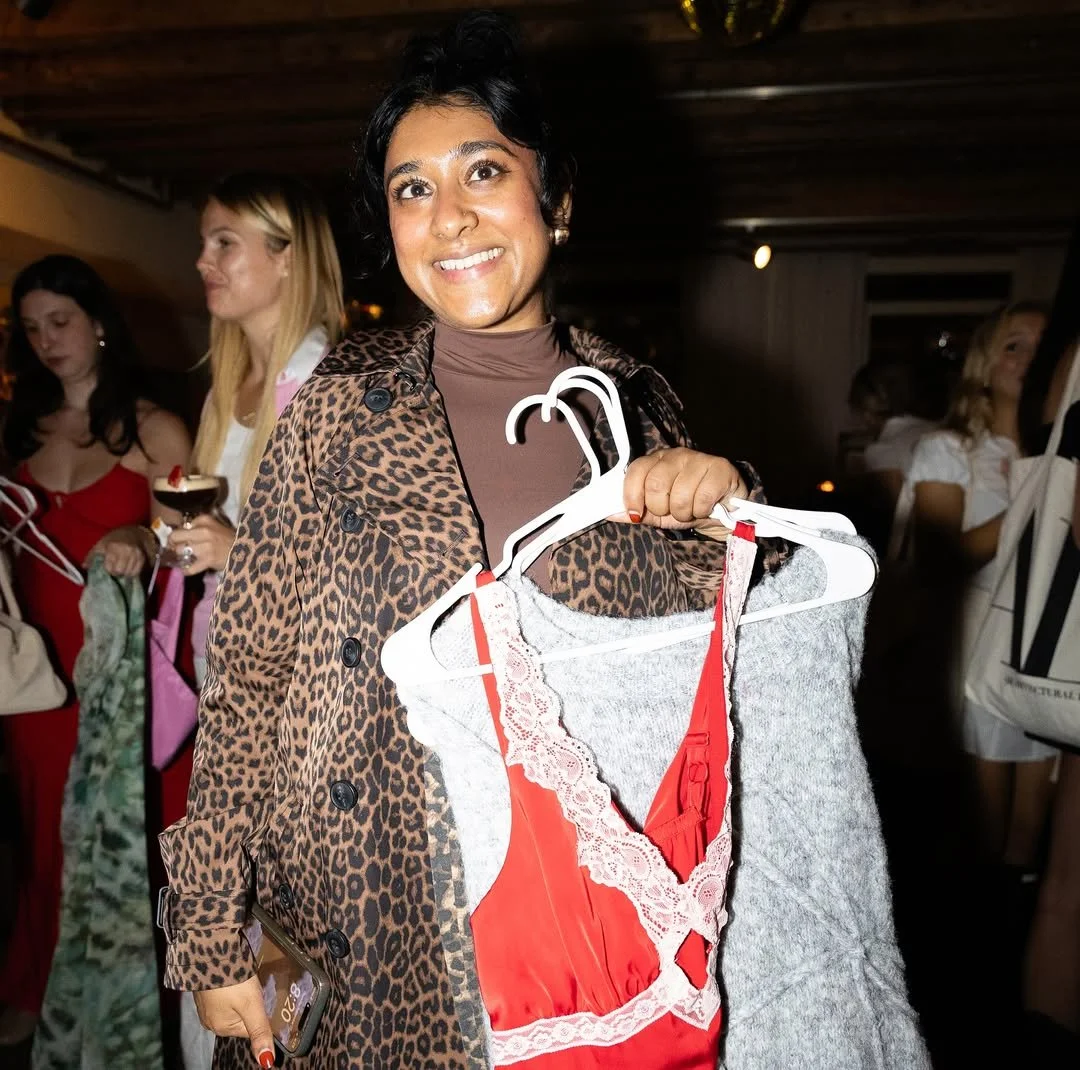 Last week we hosted our very first Sip & Swap in NYC @littlewaysnyc and it was everything we dre (5).jpg