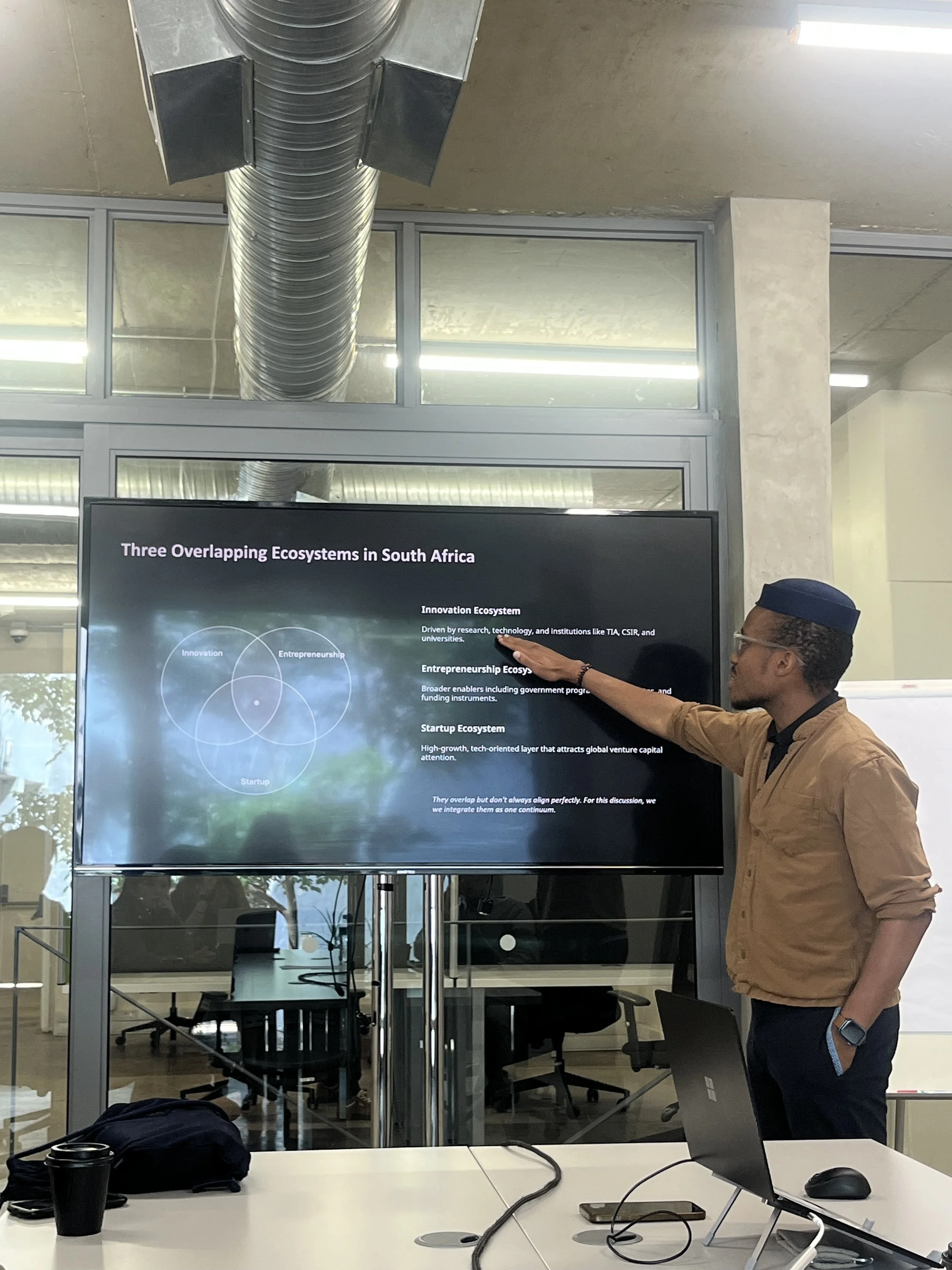 イノベーションエコシステムについての講演