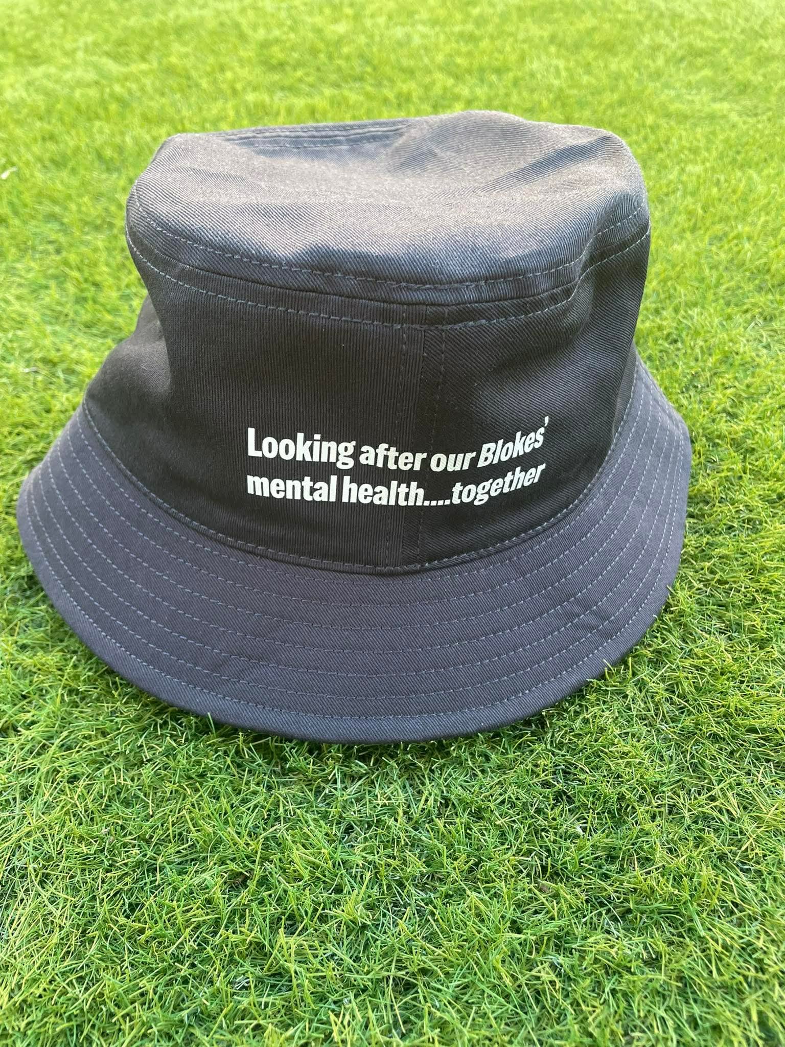 Bucket navy back.jpg