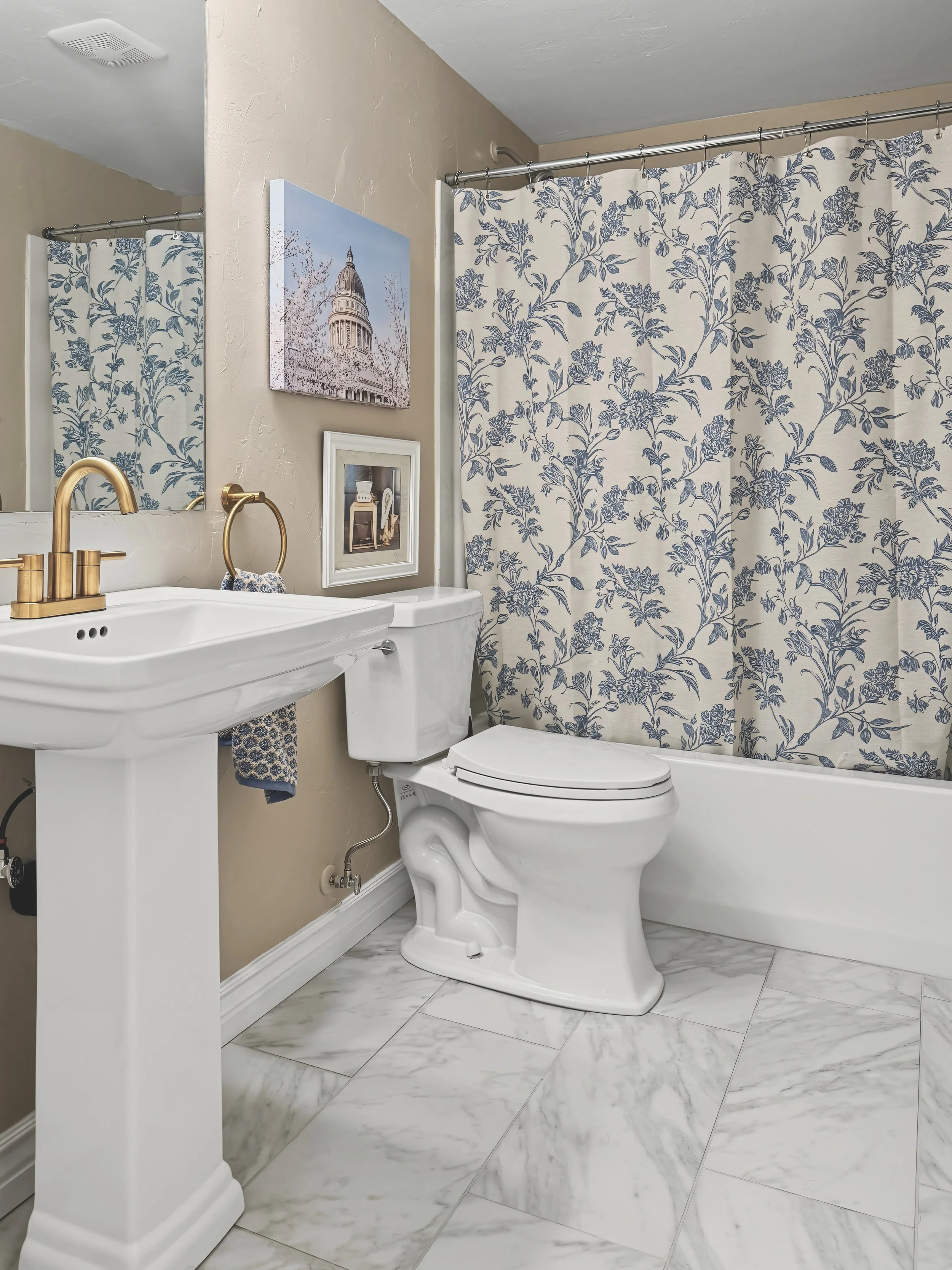 A Basement Bathroom with a Whole New Personality