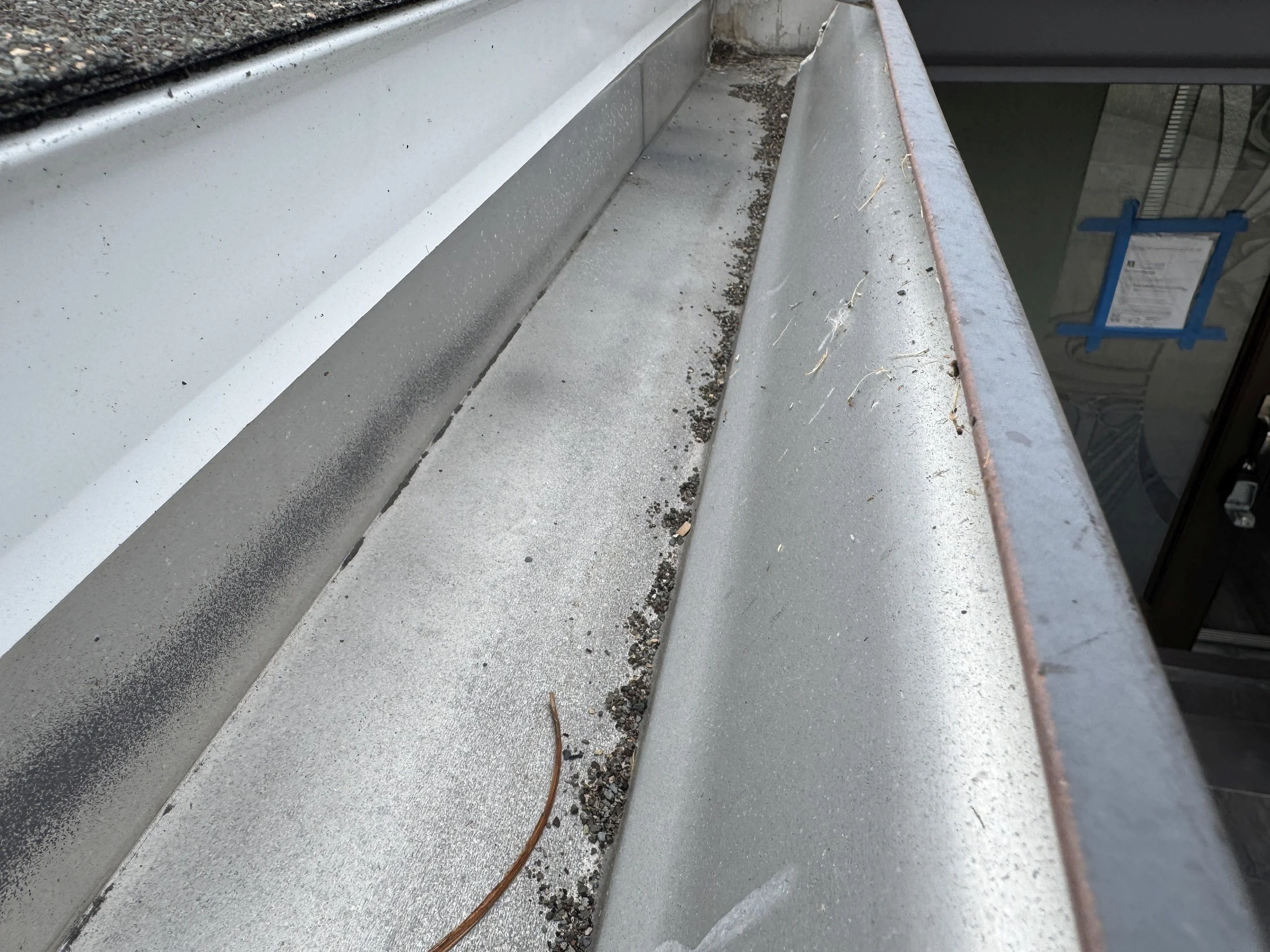 Condition of the gutters
