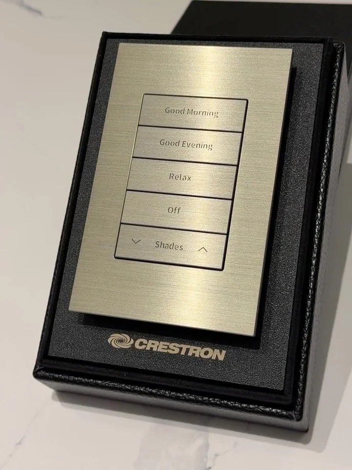 Designed for more than just lighting control. 

The @crestron Horizon Keypad 👌🏼

#crestron #smarthome #smartlighting @crestronhome