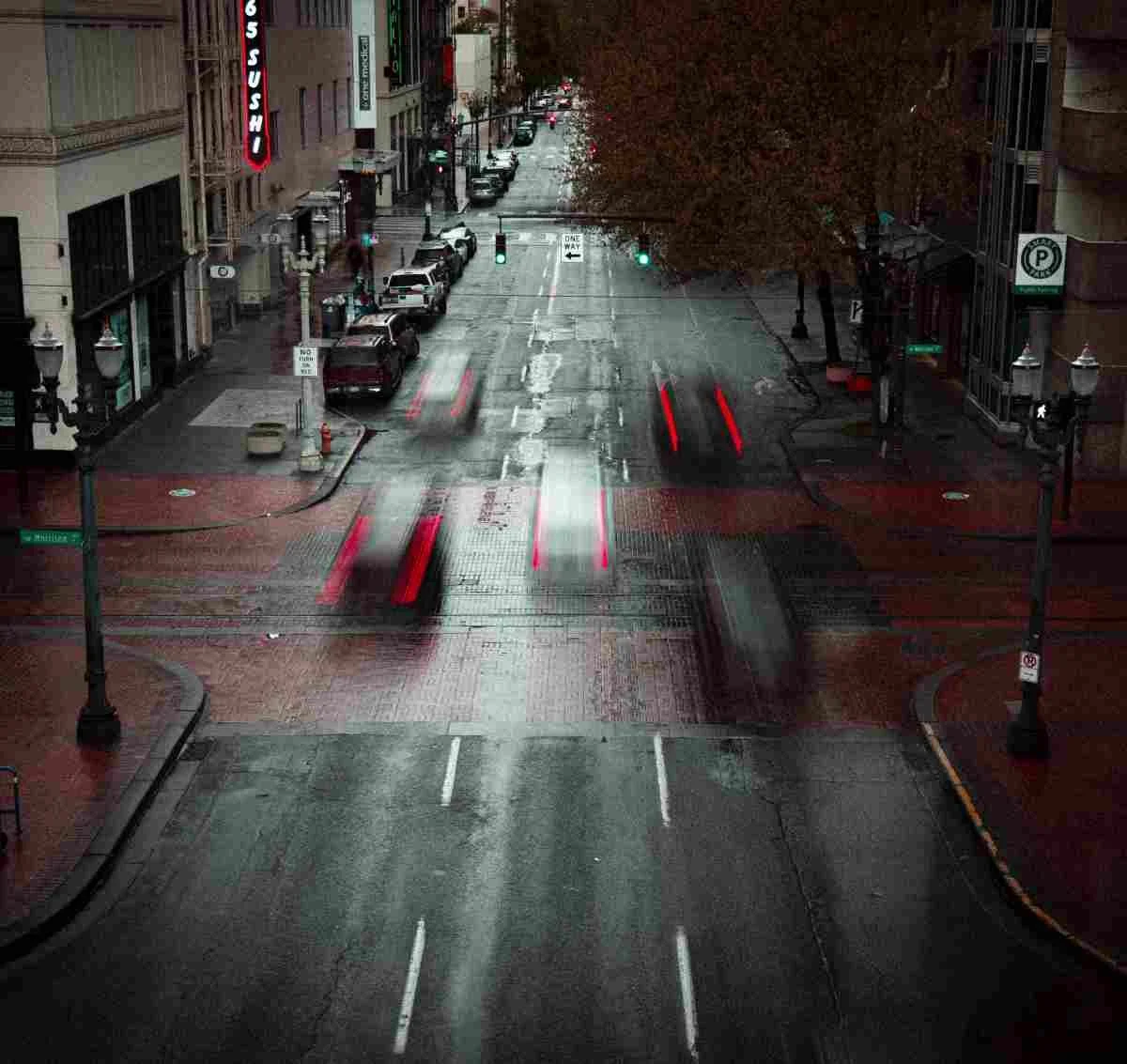 long cars downtown.jpg