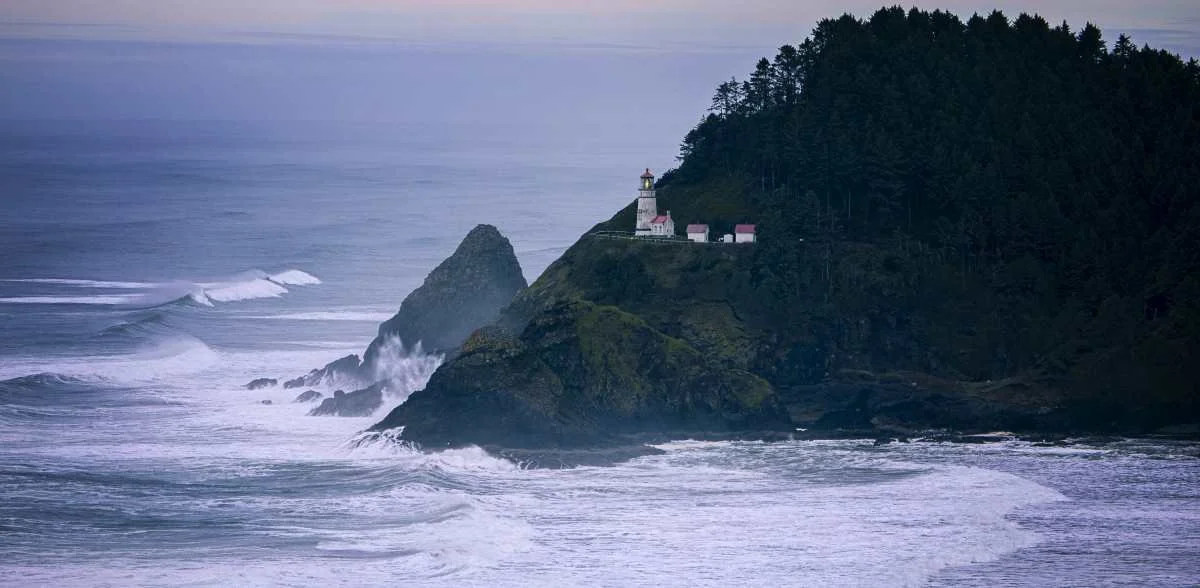 oregon coast lighthouse.jpg