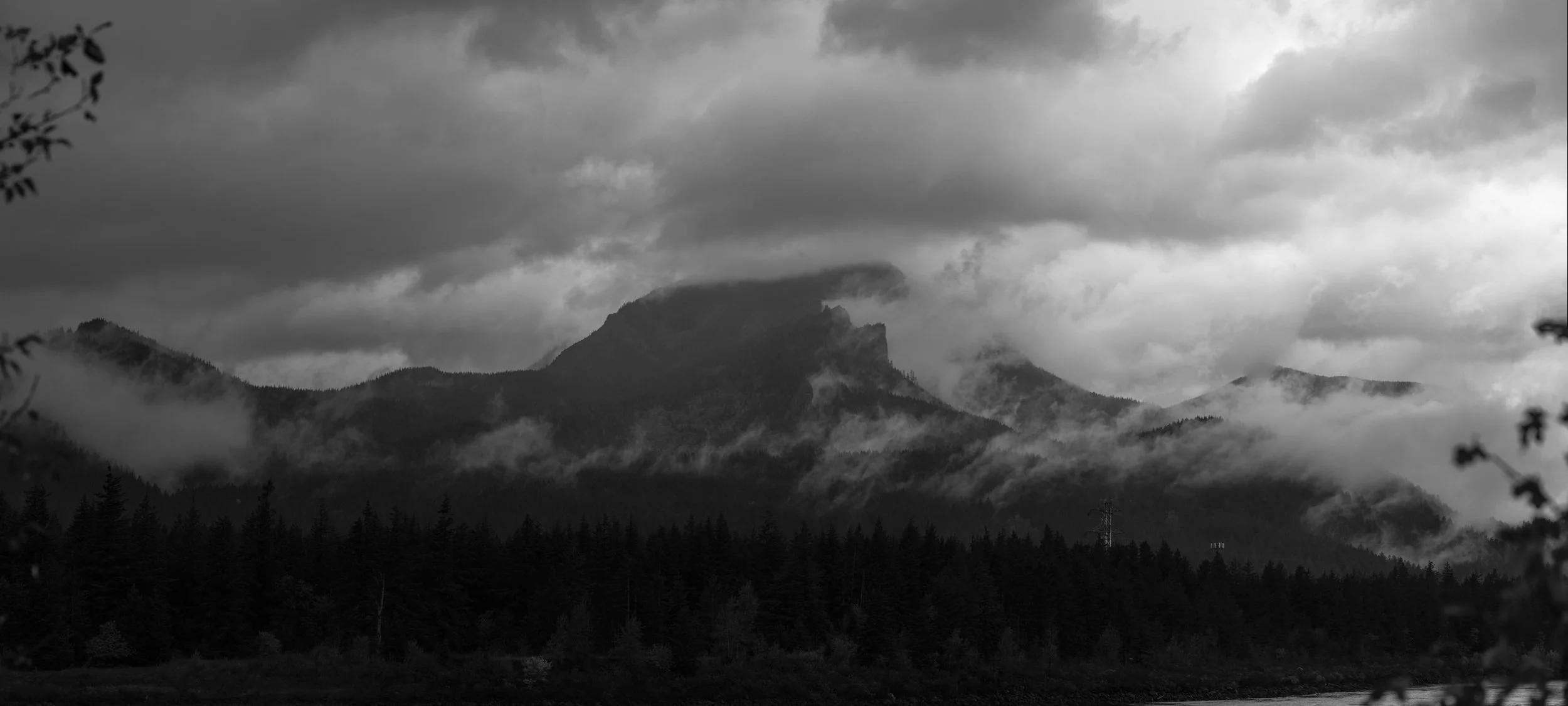 gorge foggy mountains.jpg